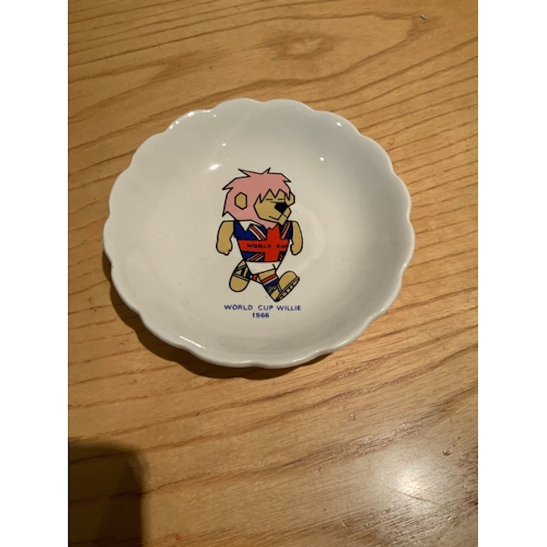 England 1966 World Cup Willie Football Soap Dish. Official W...