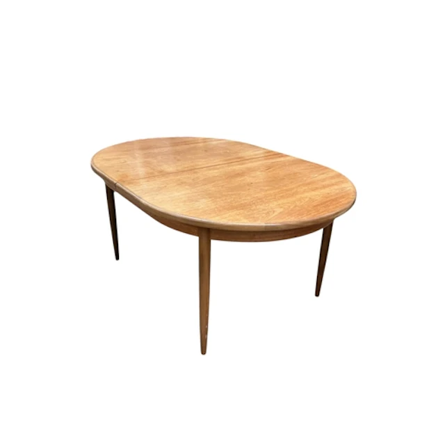 A G Plan extending dining table, width 210cm (fully extended...