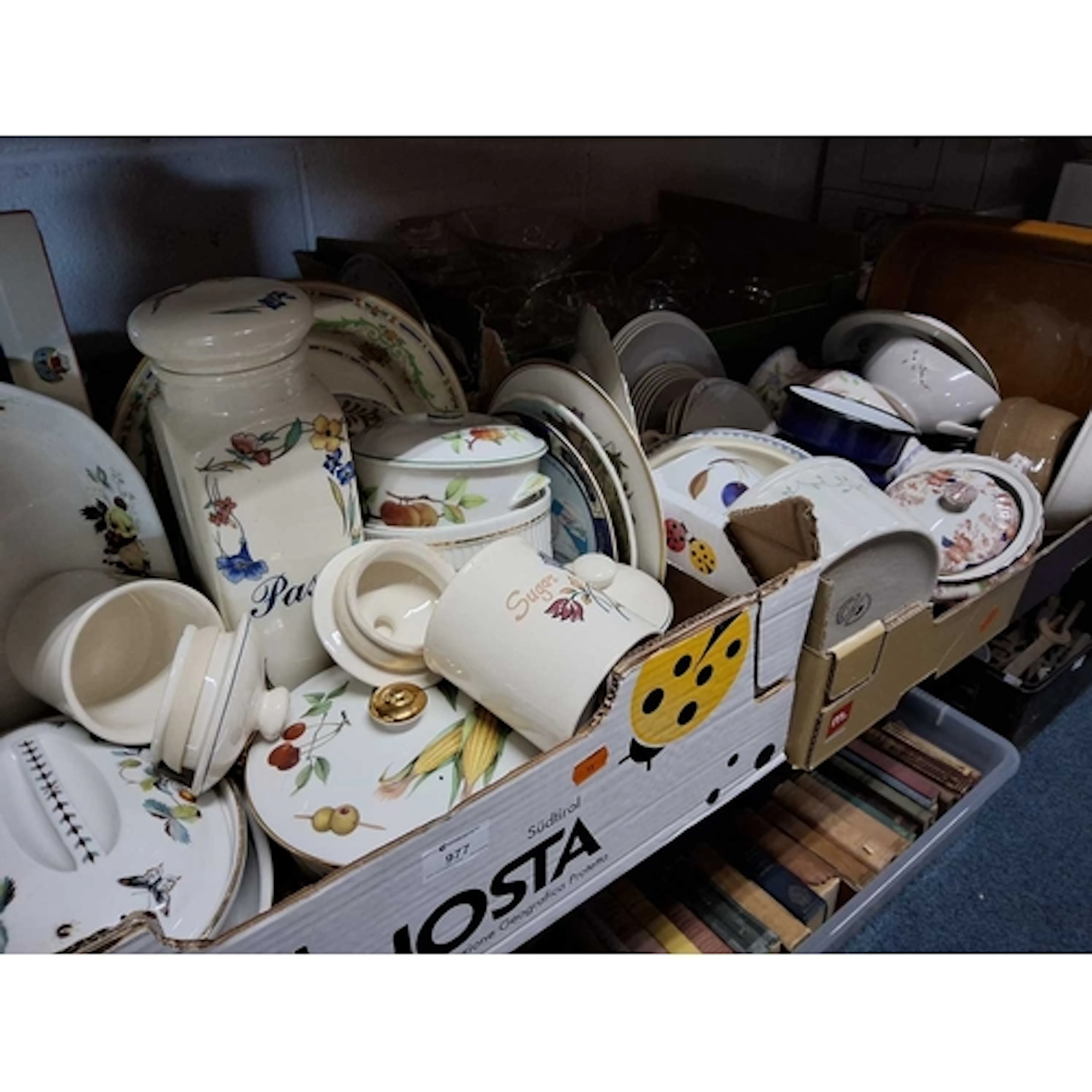 FIVE BOXES OF GENERAL HOUSEHOLD CERAMICS AND GLASSWARE to in...