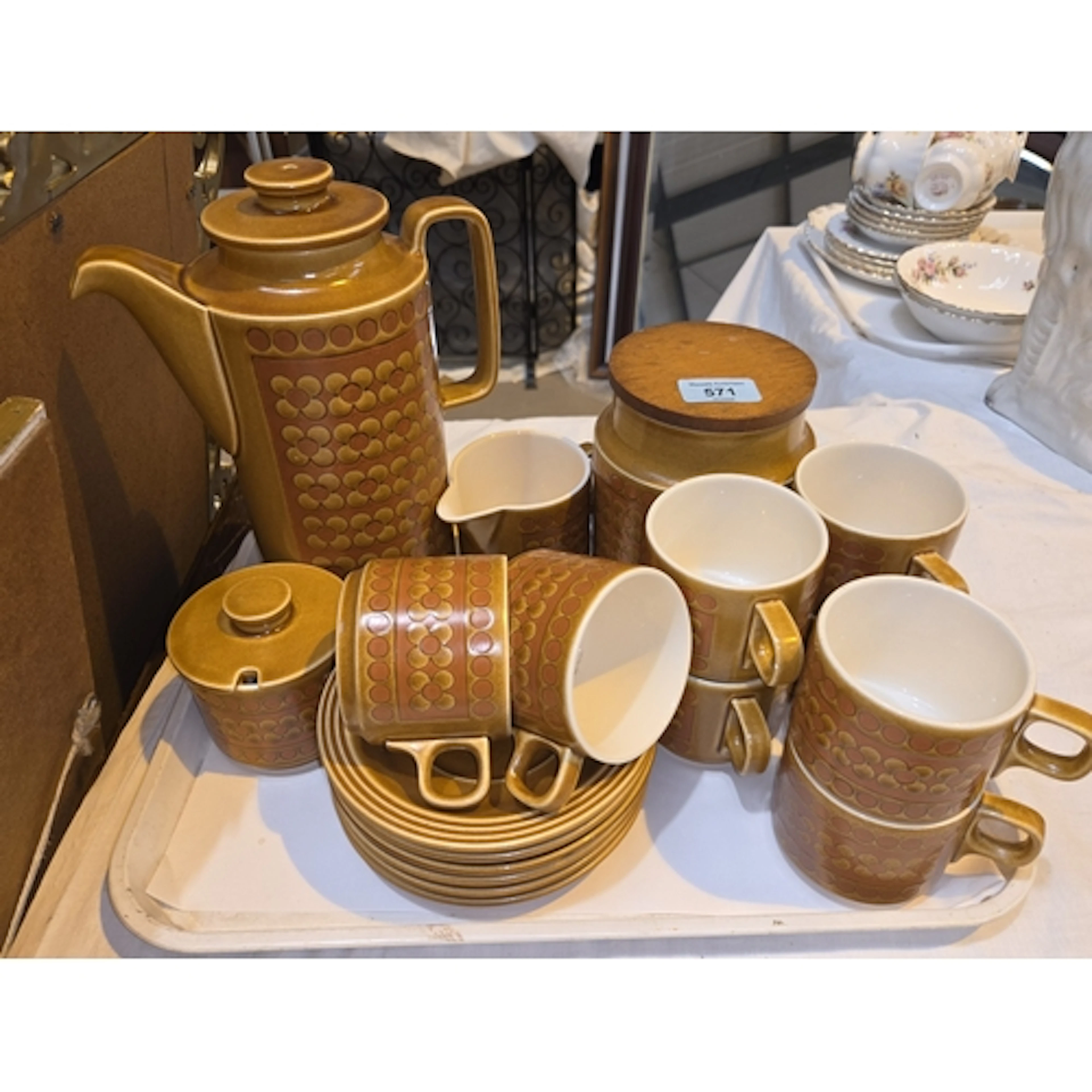 A vintage Hornsea Saffron coffee service with coffee jar.