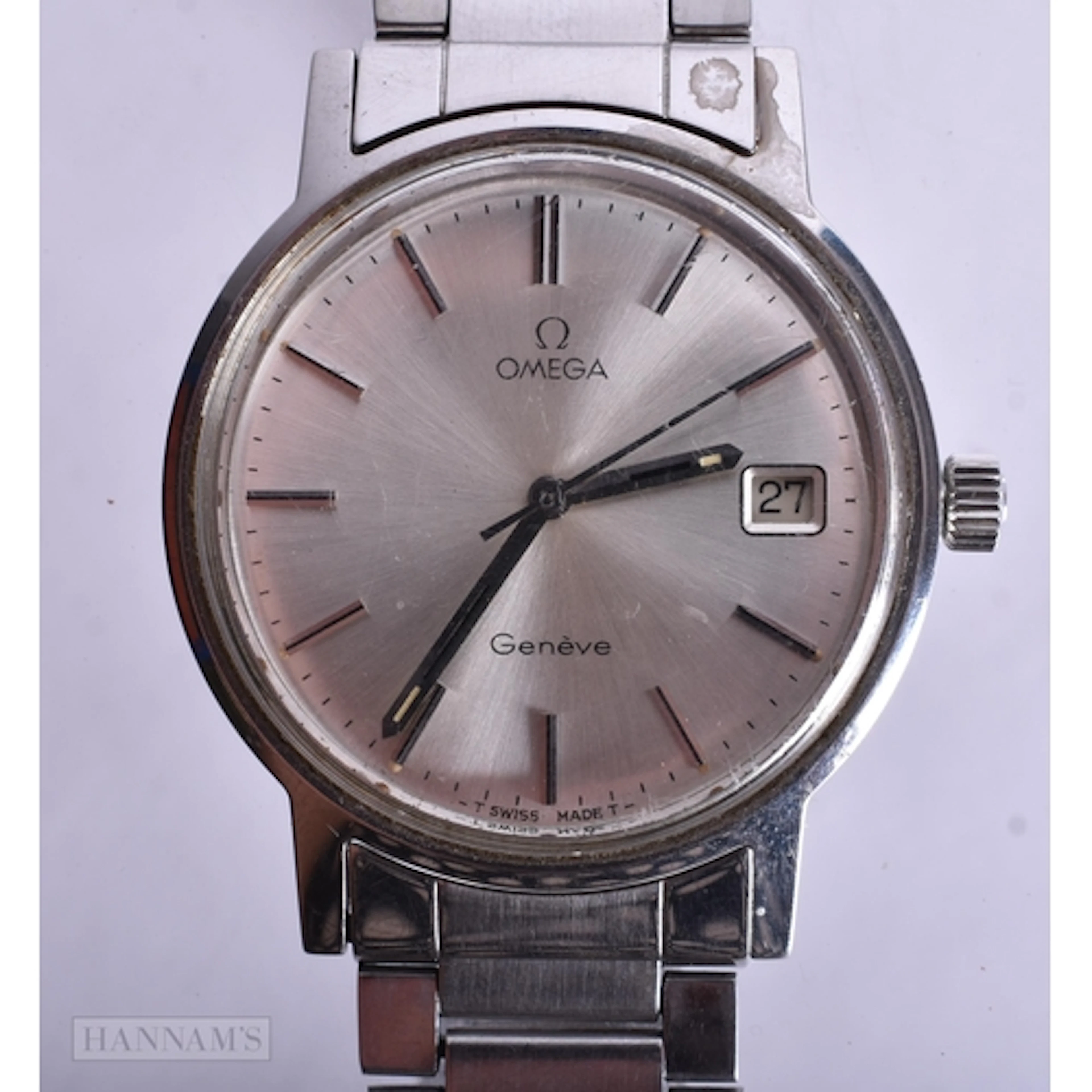 A Vintage Omega Geneve Watch. Not working, Winder broken. ...