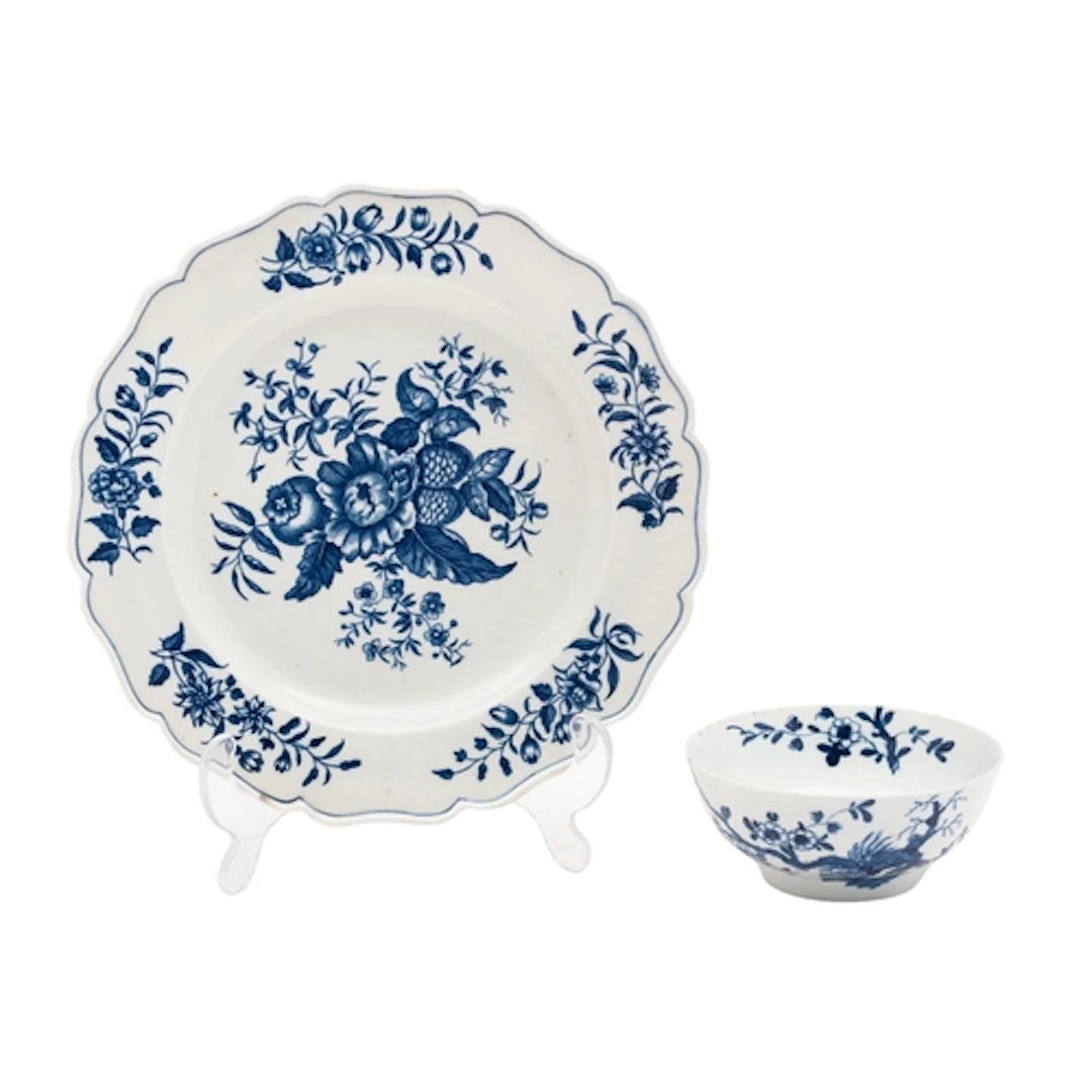 A First Period Worcester blue and white plate, circa 1775-80...