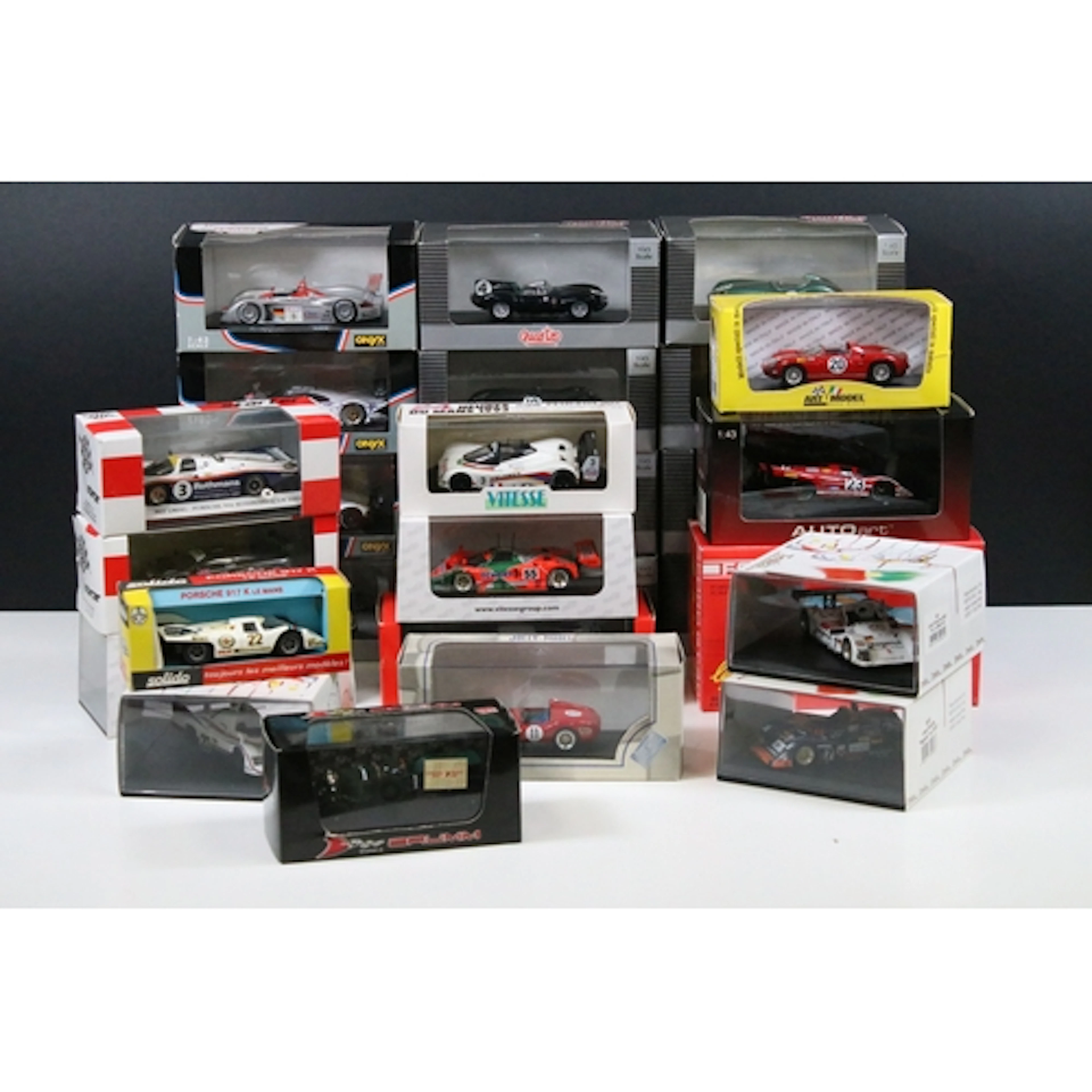 27 Boxed / cased diecast models to include 12 x Quartzo, 3 x...