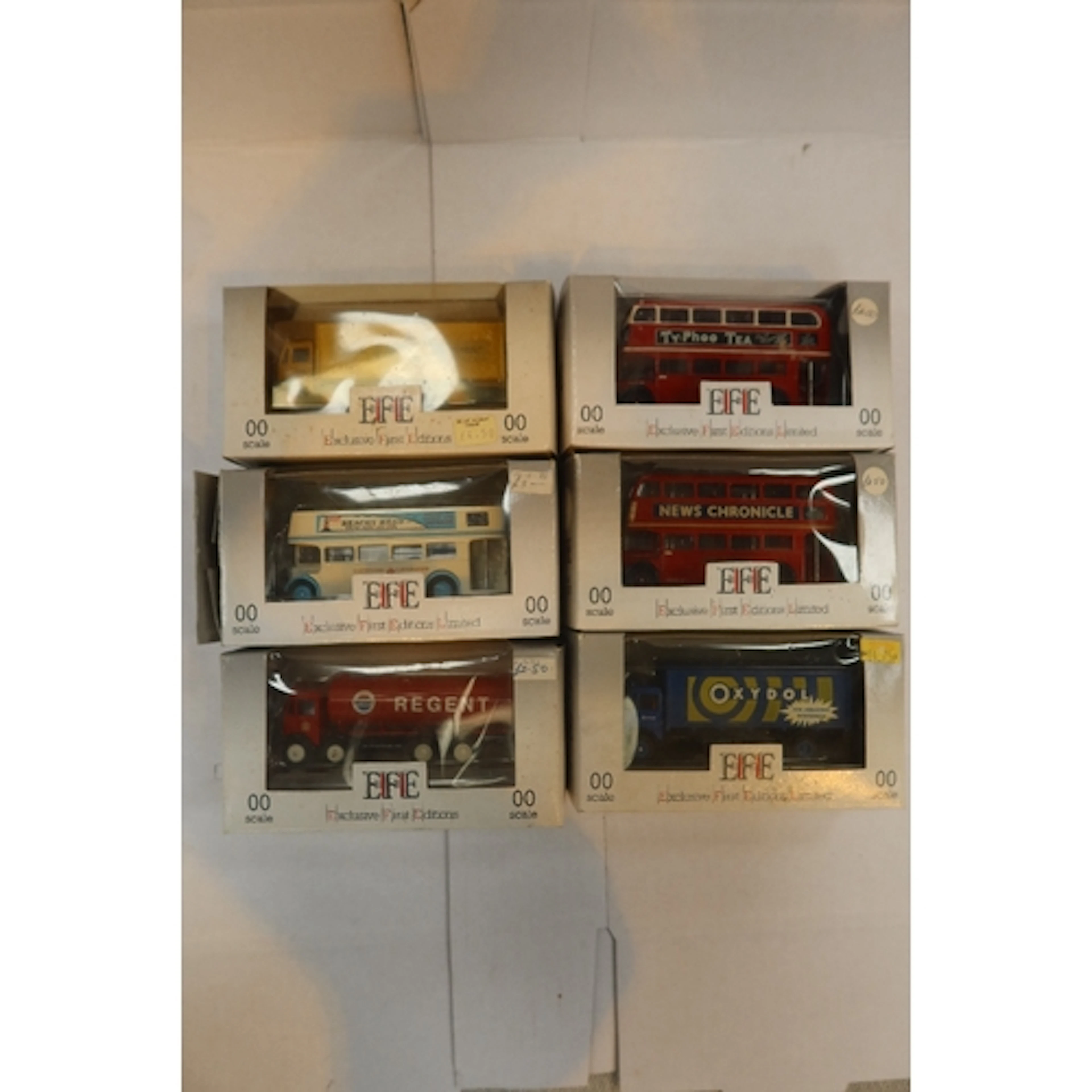 6 boxed EFE Cars