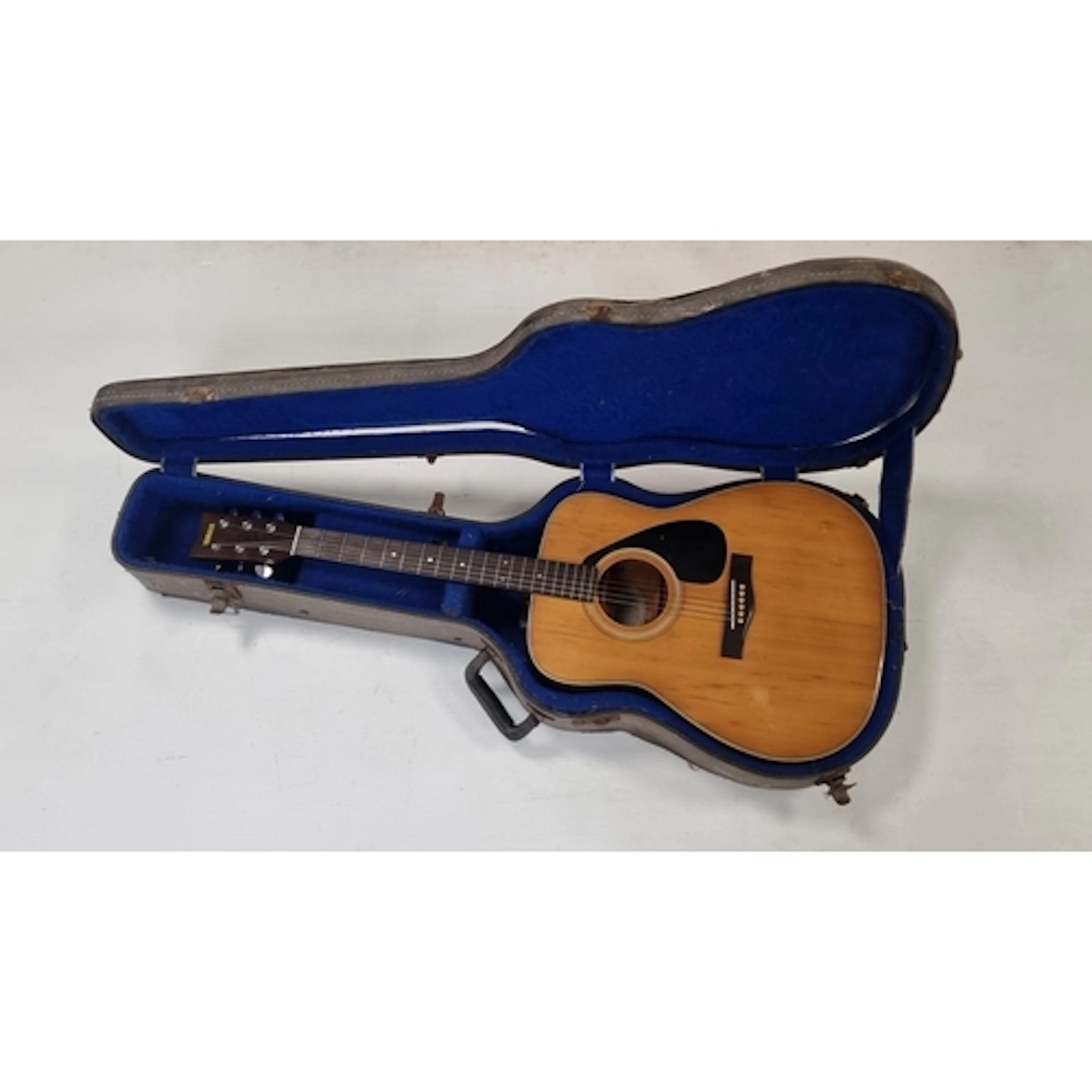 Yamaha FG-335 II Acoustic Guitar, with Hard Case