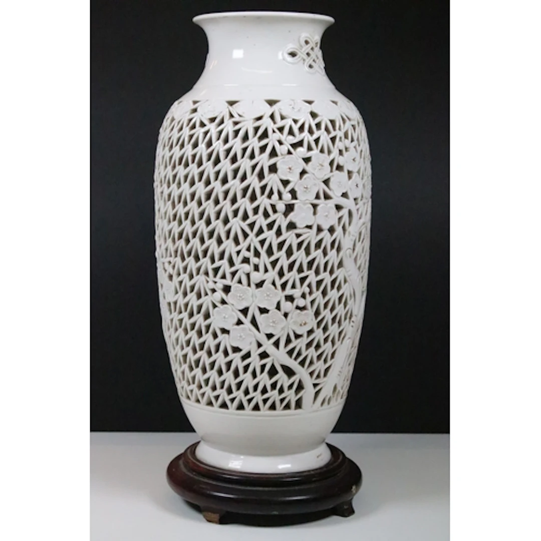 20th century Chinese blanc de chine reticulated baluster vas...
