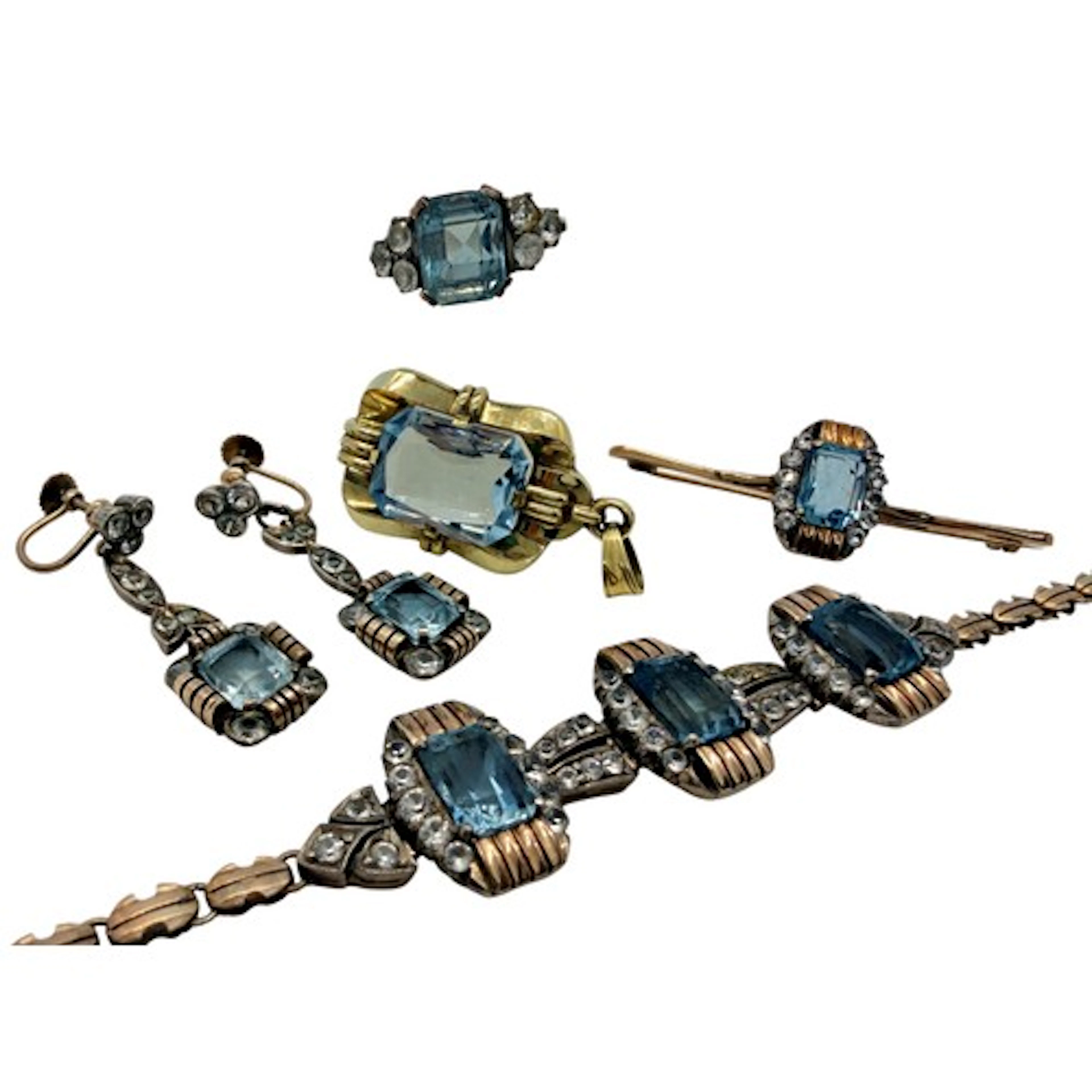 An assembled collection of vintage aquamarine and imitation ...