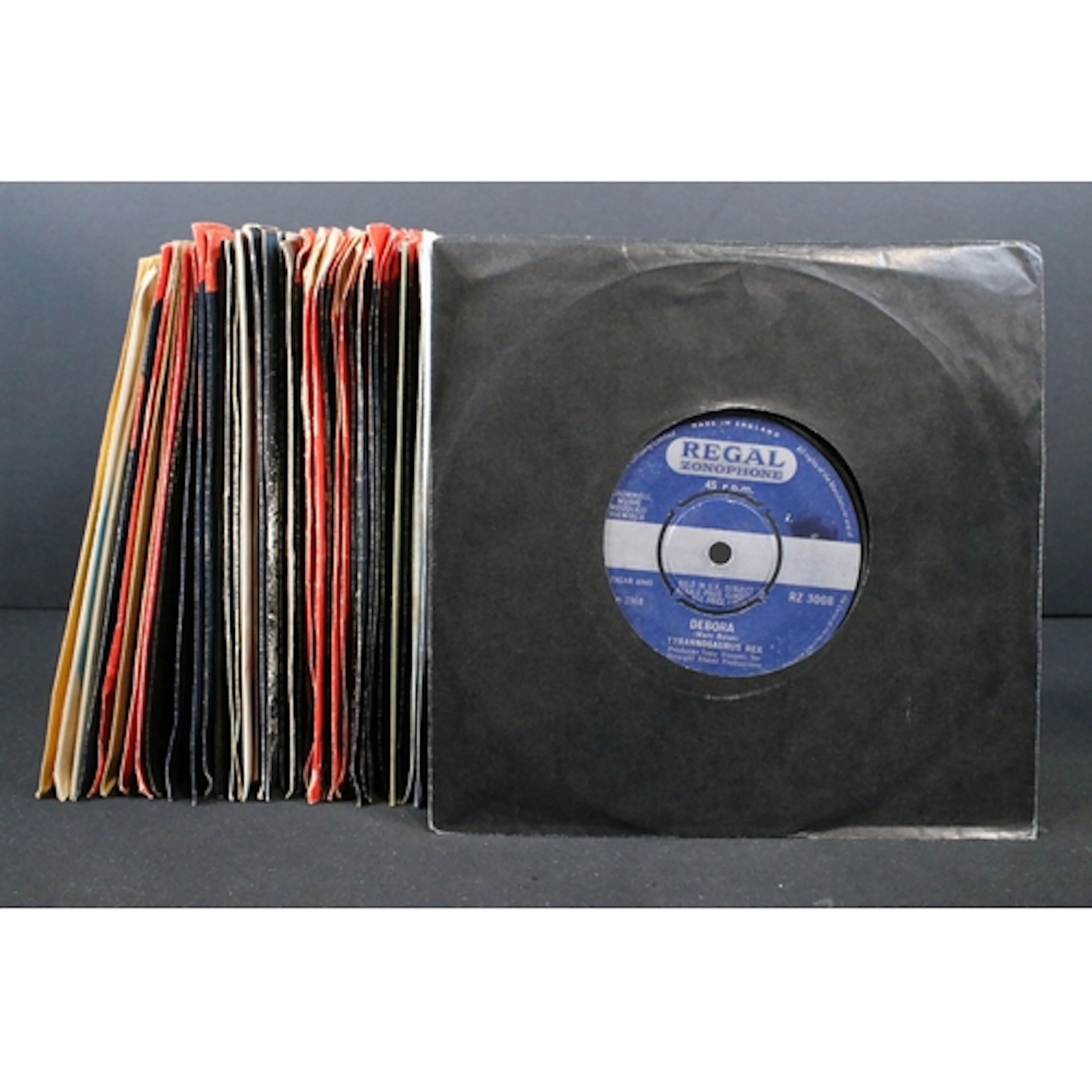Vinyl - 39 T. Rex 7” singles and one Tyrannosaurus Rex singl...