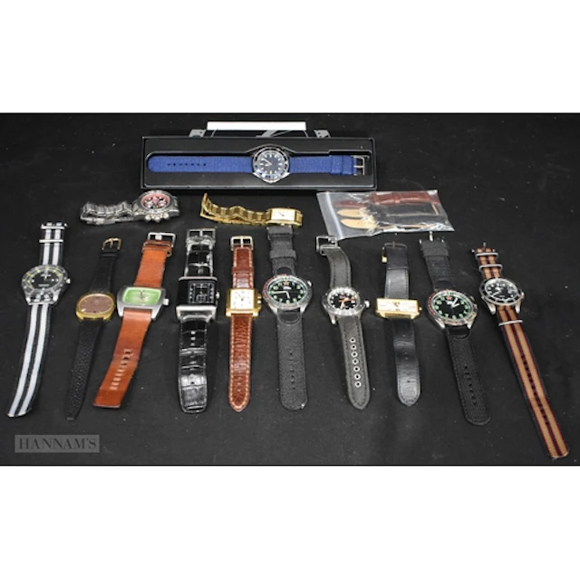 A collection of wrist watches Pierre Cardin, Eaglemoss, Felc...
