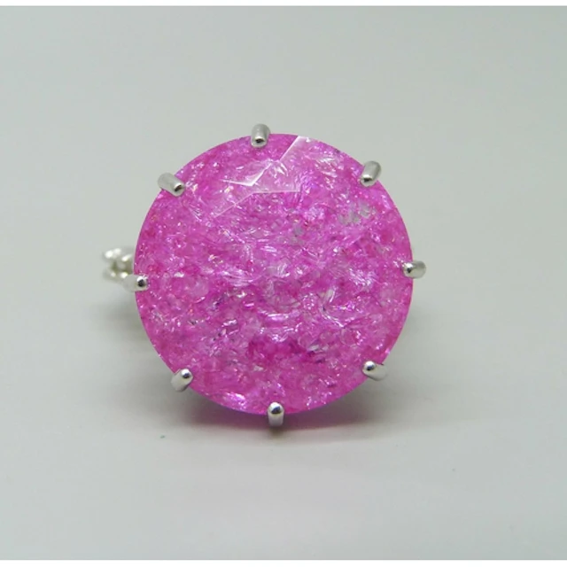 A TGGC large statement silver and pink crackle quartz ring, ...