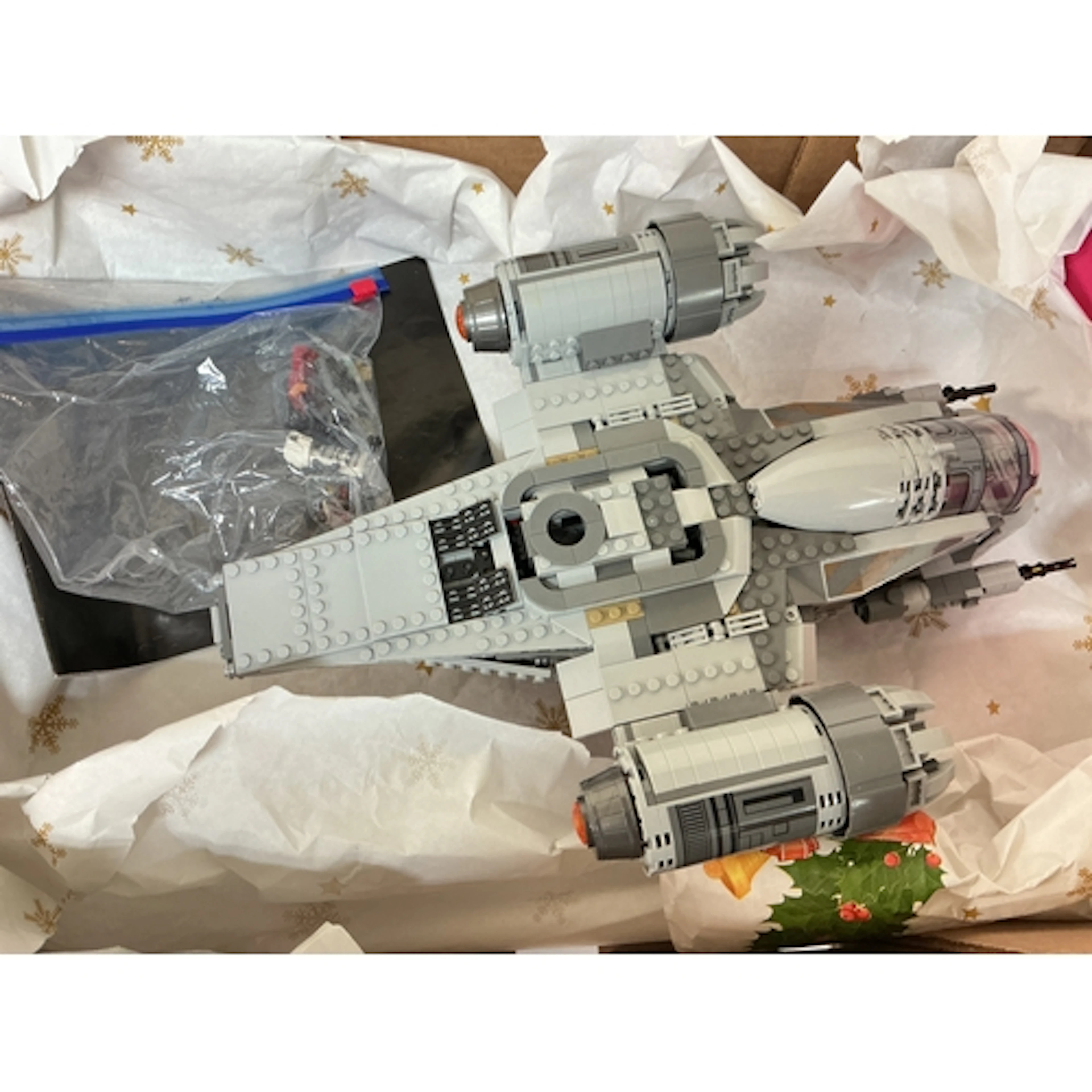 A Star Wars LEGO Style Razor Quest With Instructions And Fig...