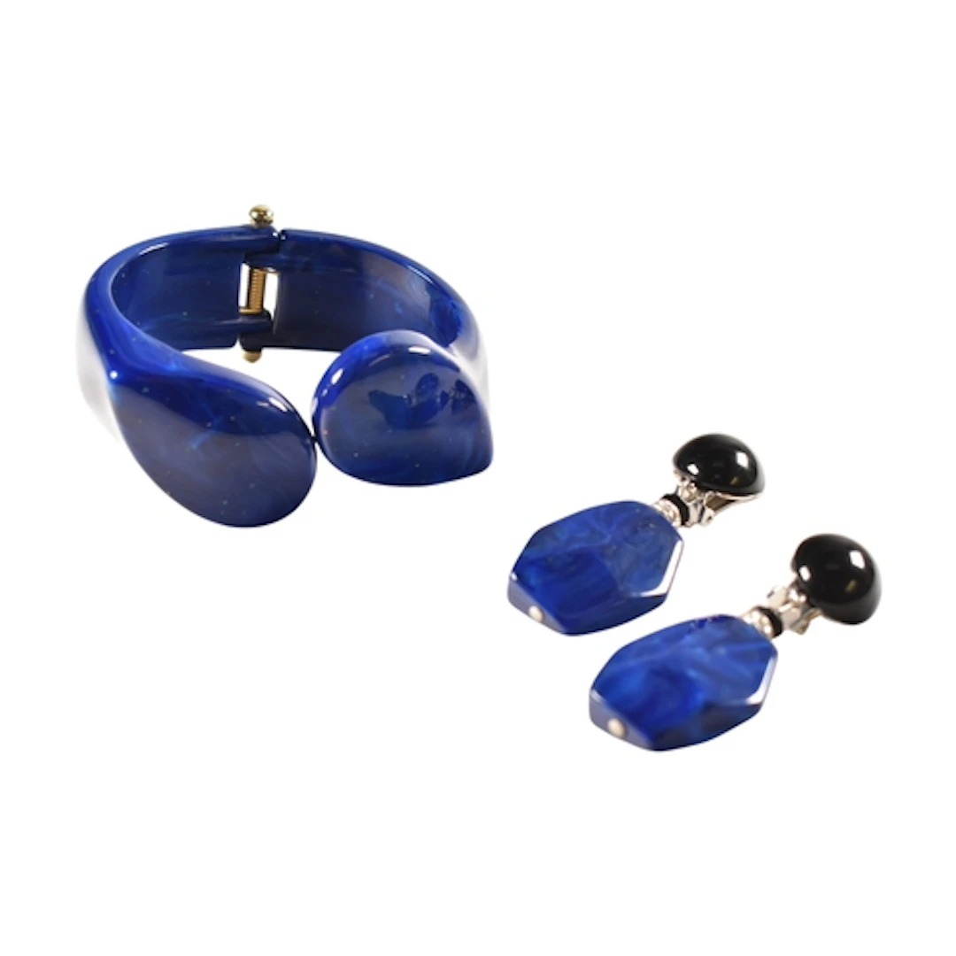 An Angela Caputi hinged clamper cuff bangle in simulated Lap...