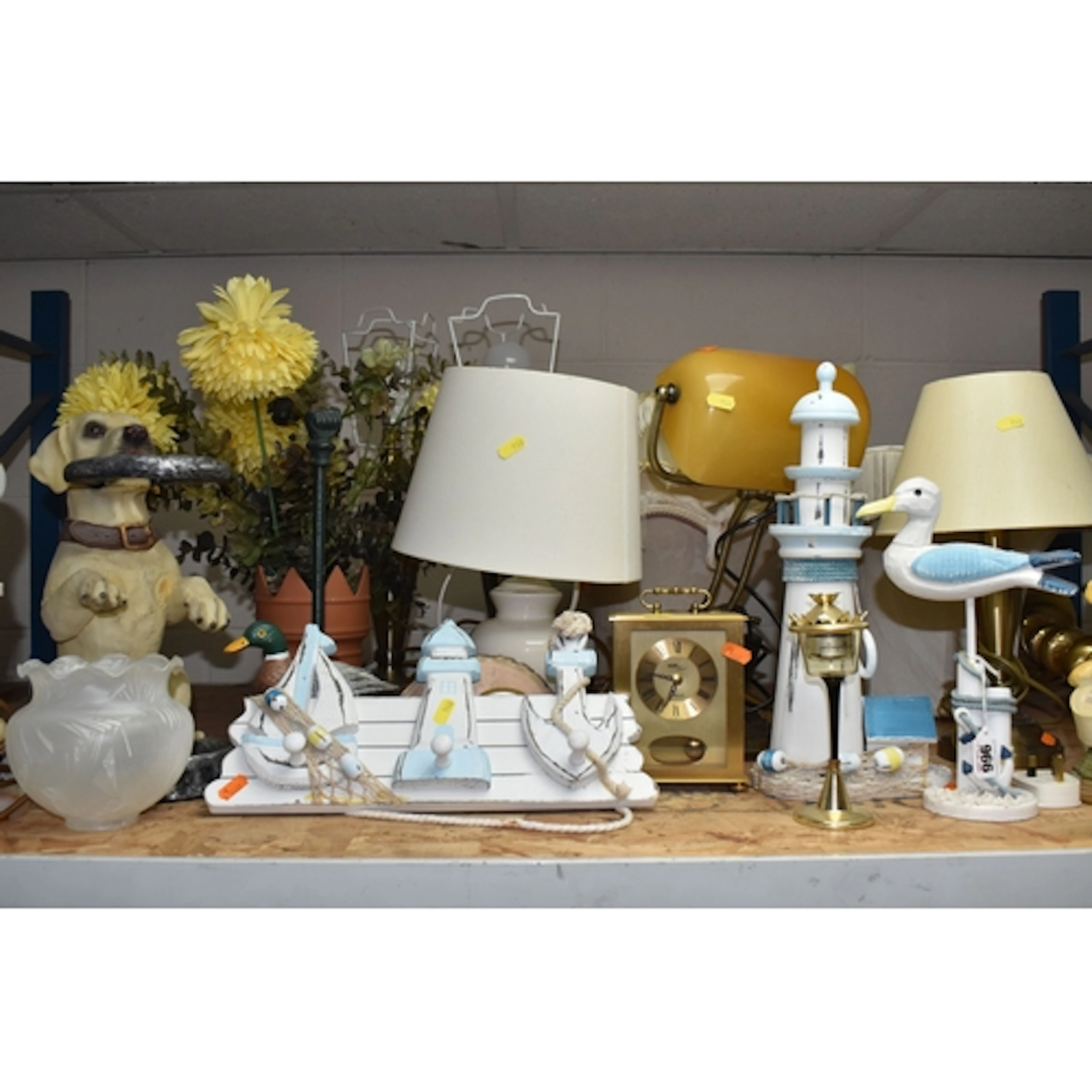 A GROUP OF TABLE LAMPS AND OTHER HOME WARES, to include seve...