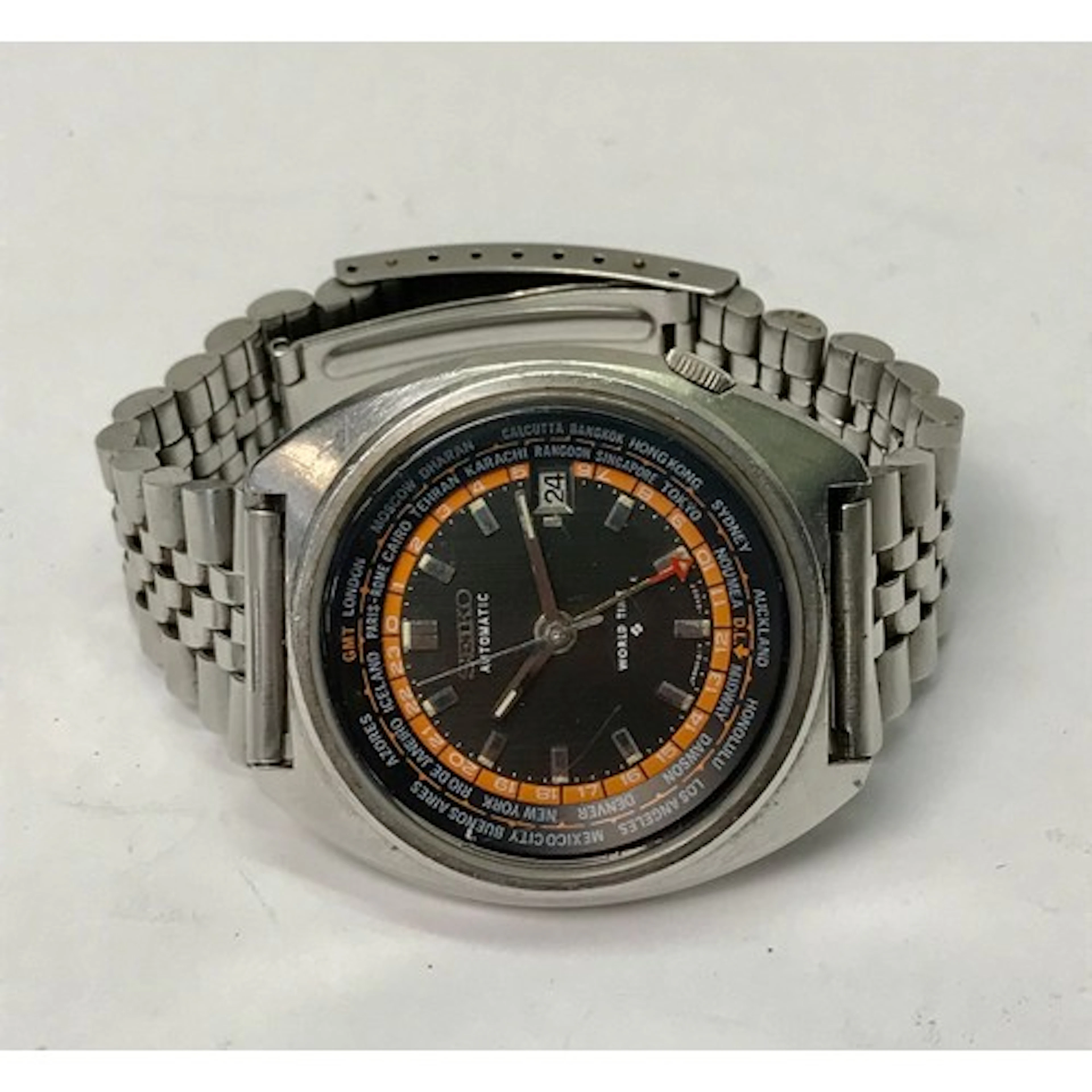 A Seiko Automatic World Time 6117-6400 stainless steel cushi...