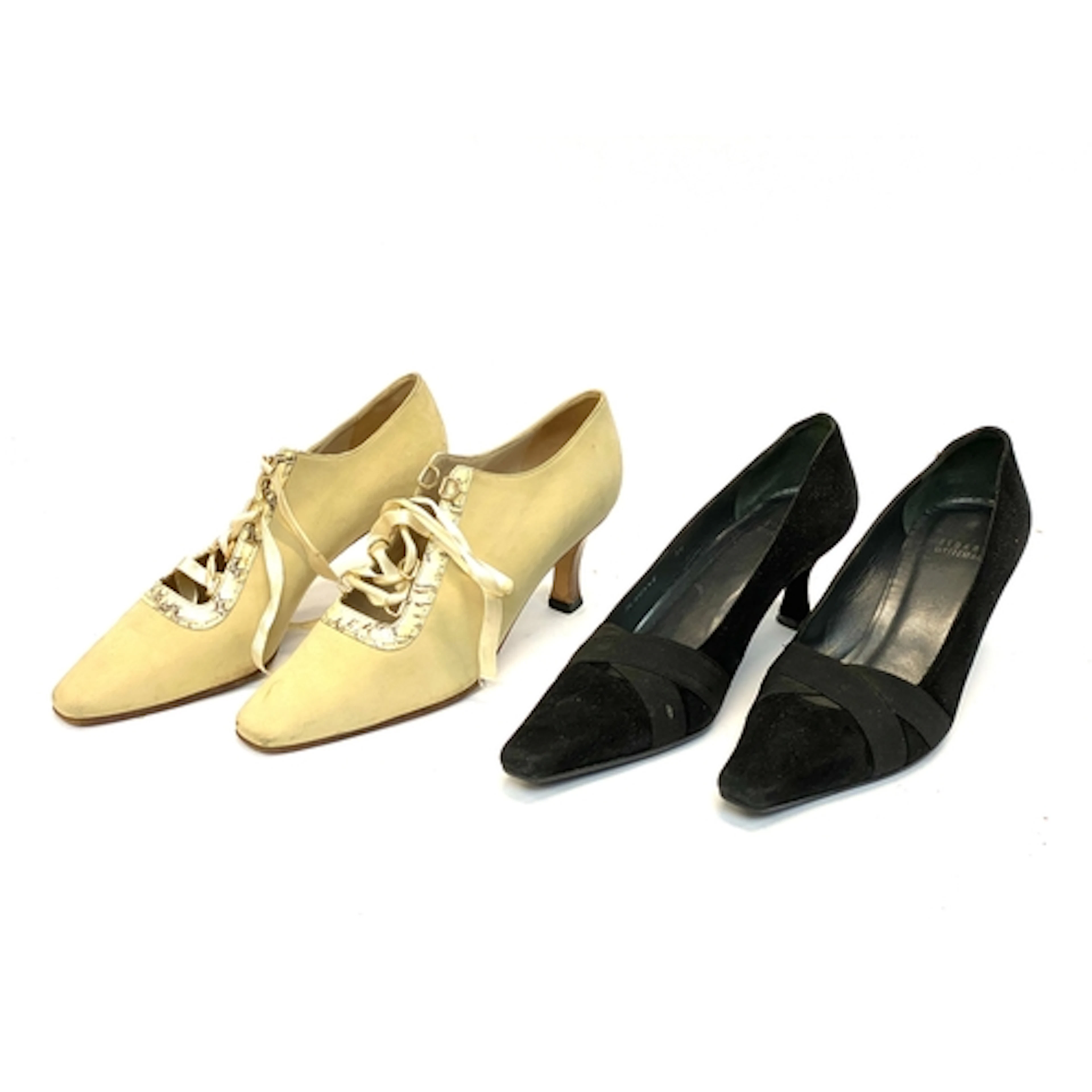 A pair of Cerruti 1881 light suede and snakeskin lace up hee...
