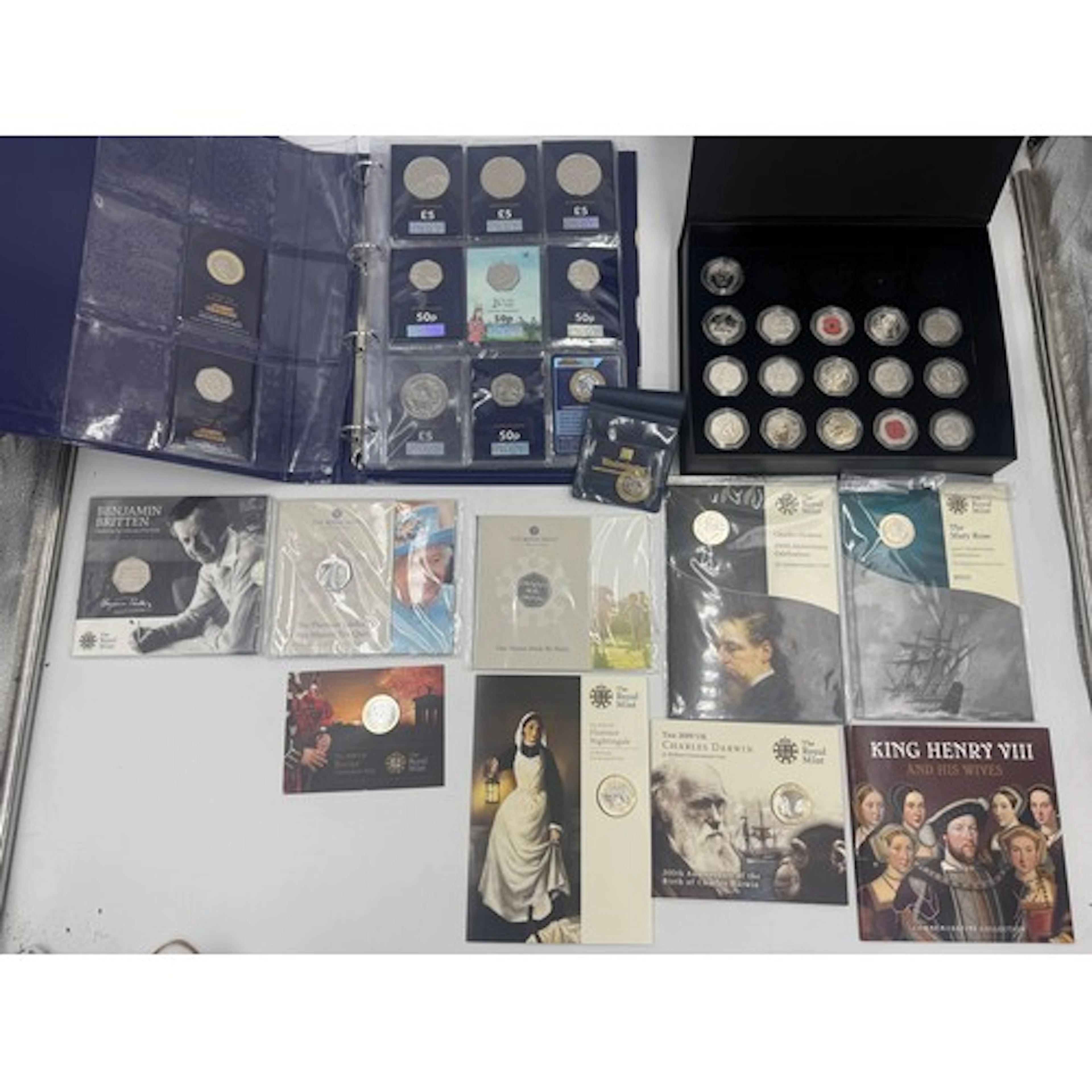 Mostly £2 and 50p coins to include King Henry and his Wives ...