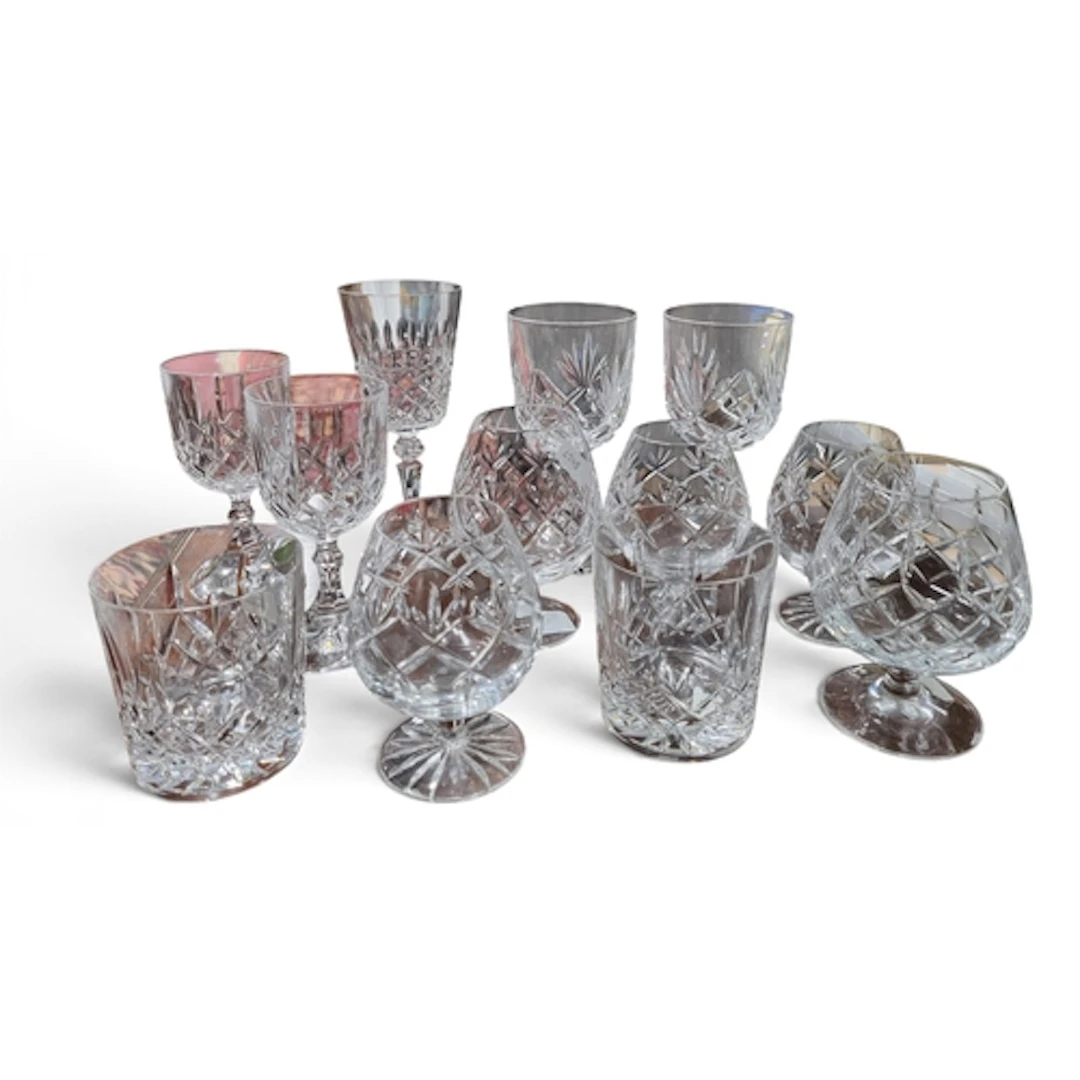 A good quantity of Irish Crystal.
