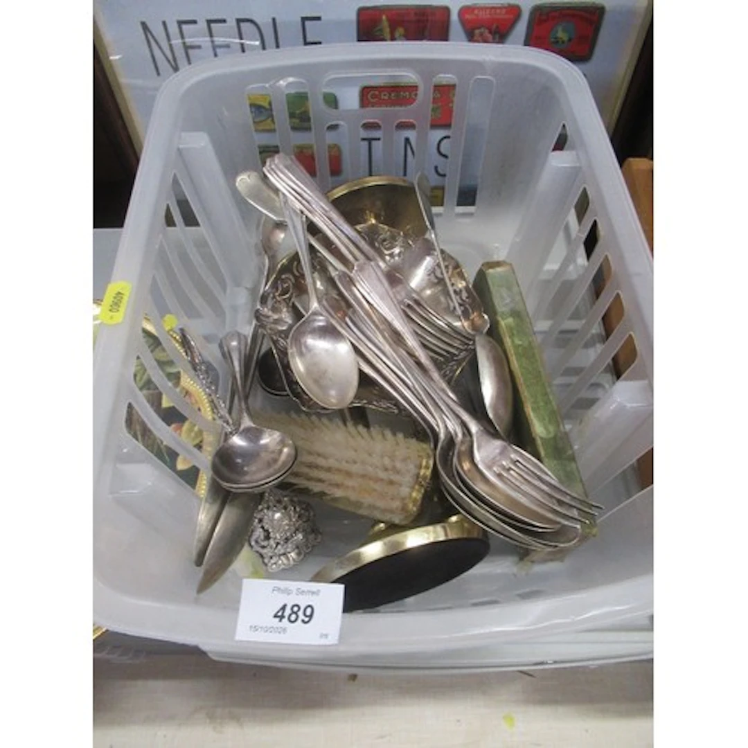 A box of silver plated cutlery