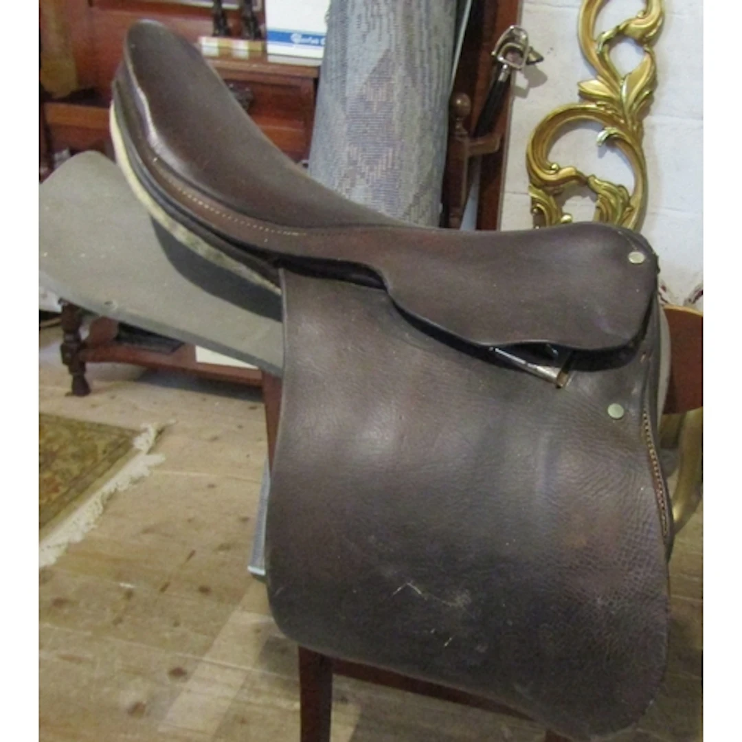 Good Quality Leather Saddle