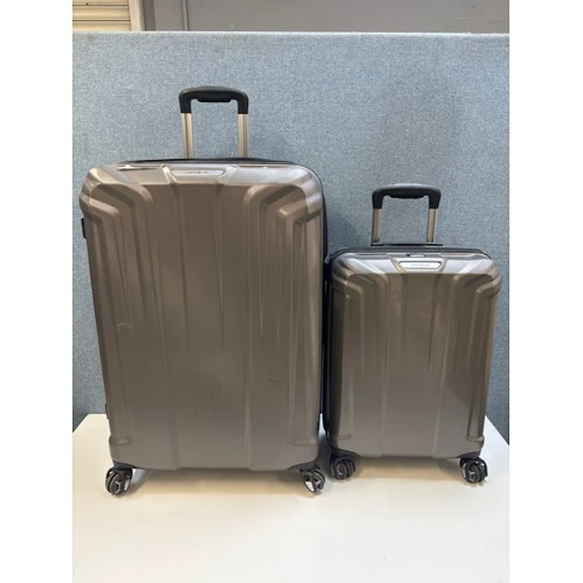 A Samsonite Endure 2 piece hardside suitcase set, original R...