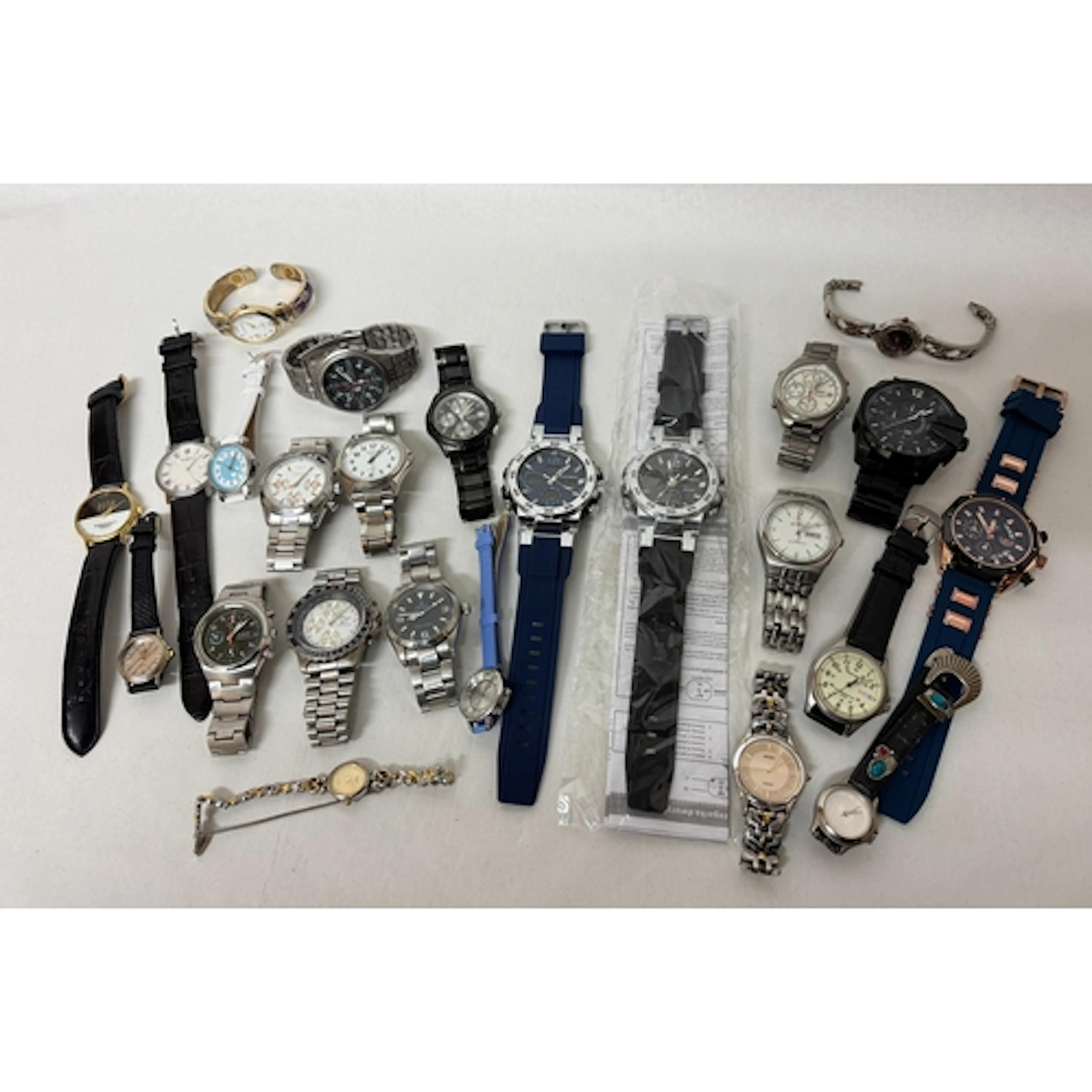 A collection of modern ladies and gent's dress watches to in...