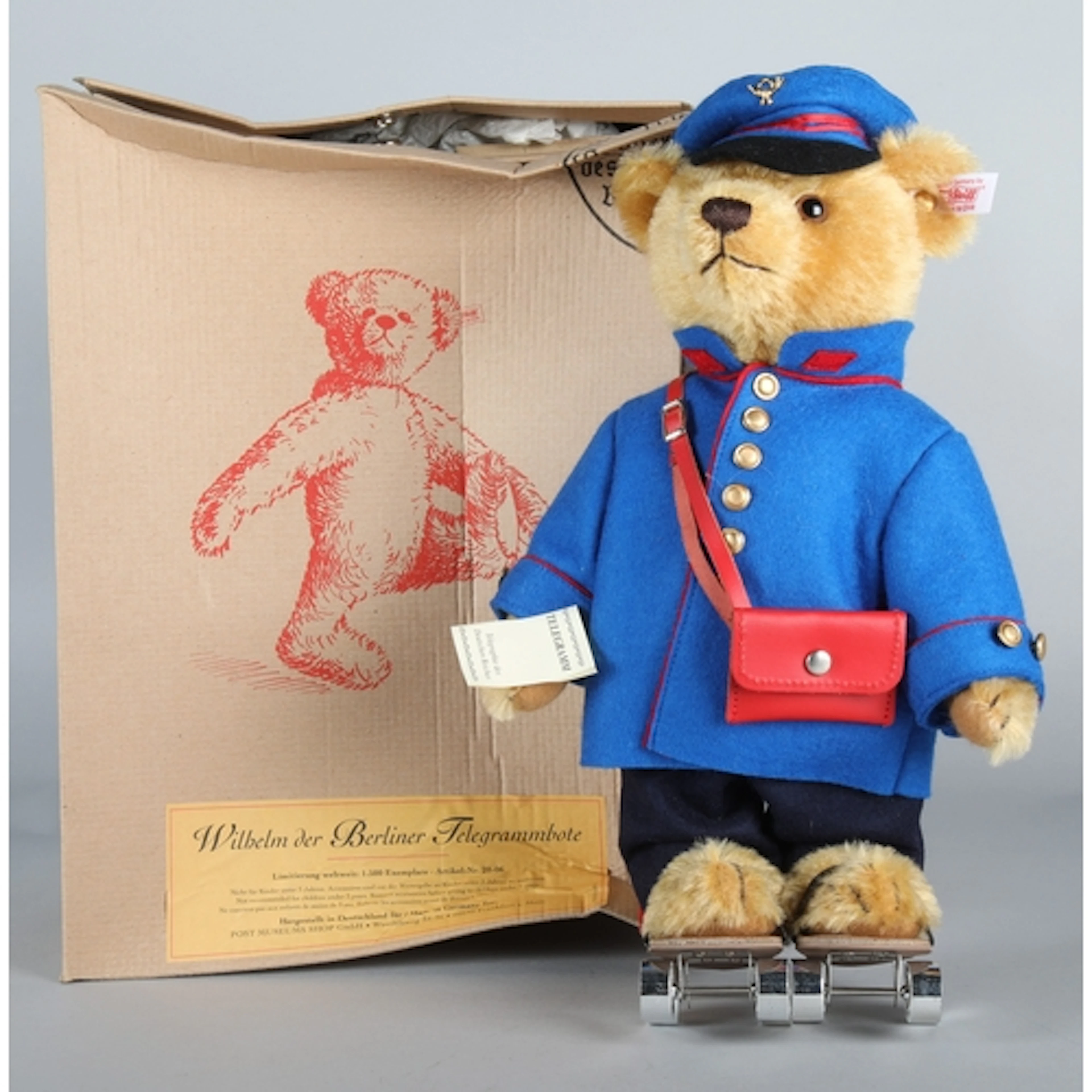 Steiff teddy bear "Telegramme" with box.