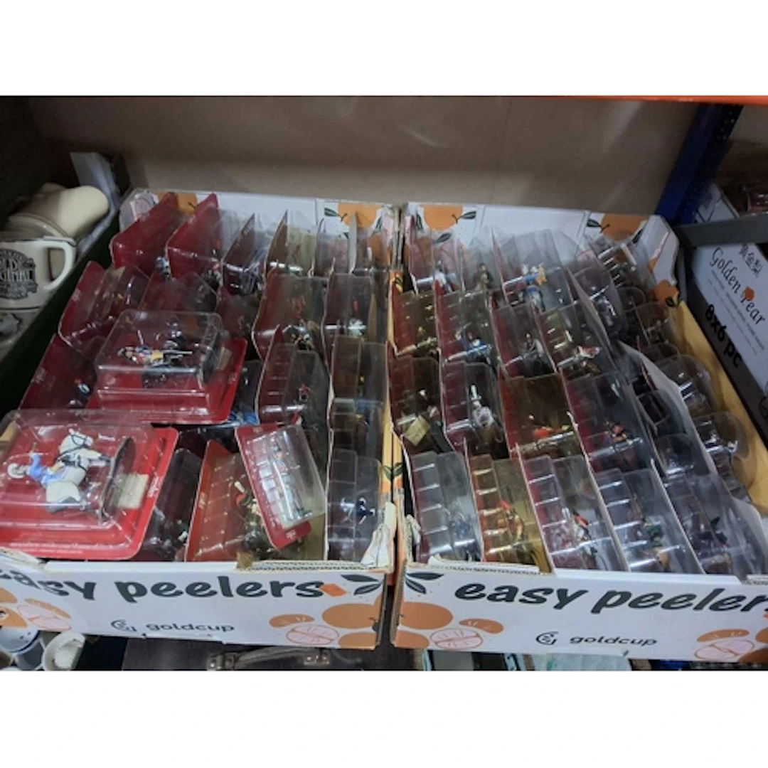 TWO BOXES OF DEL PRADO HISTORICAL MILITARY FIGURES, comprisi...