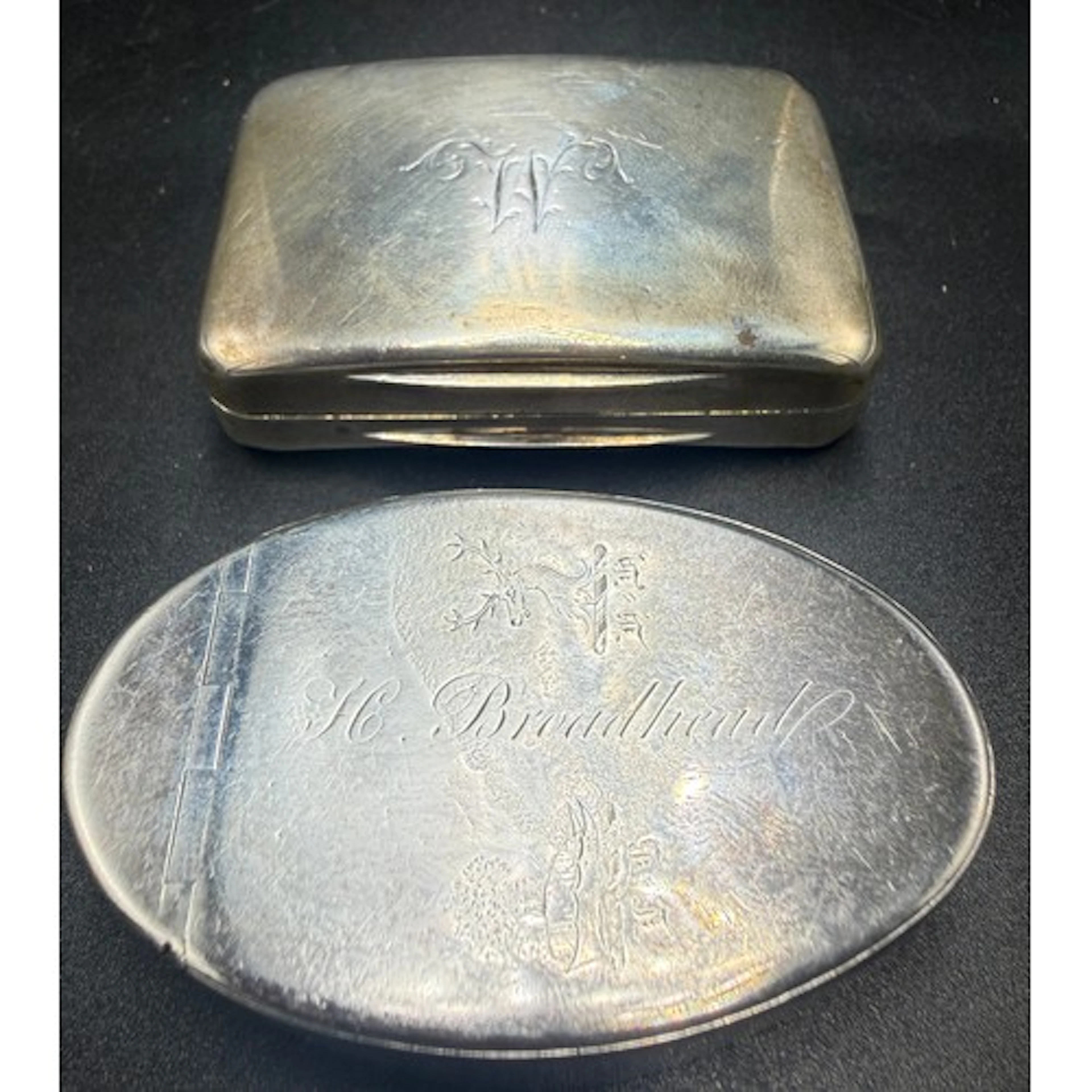 Two Georgian silver snuff boxes to include Birmingham 1796, ...
