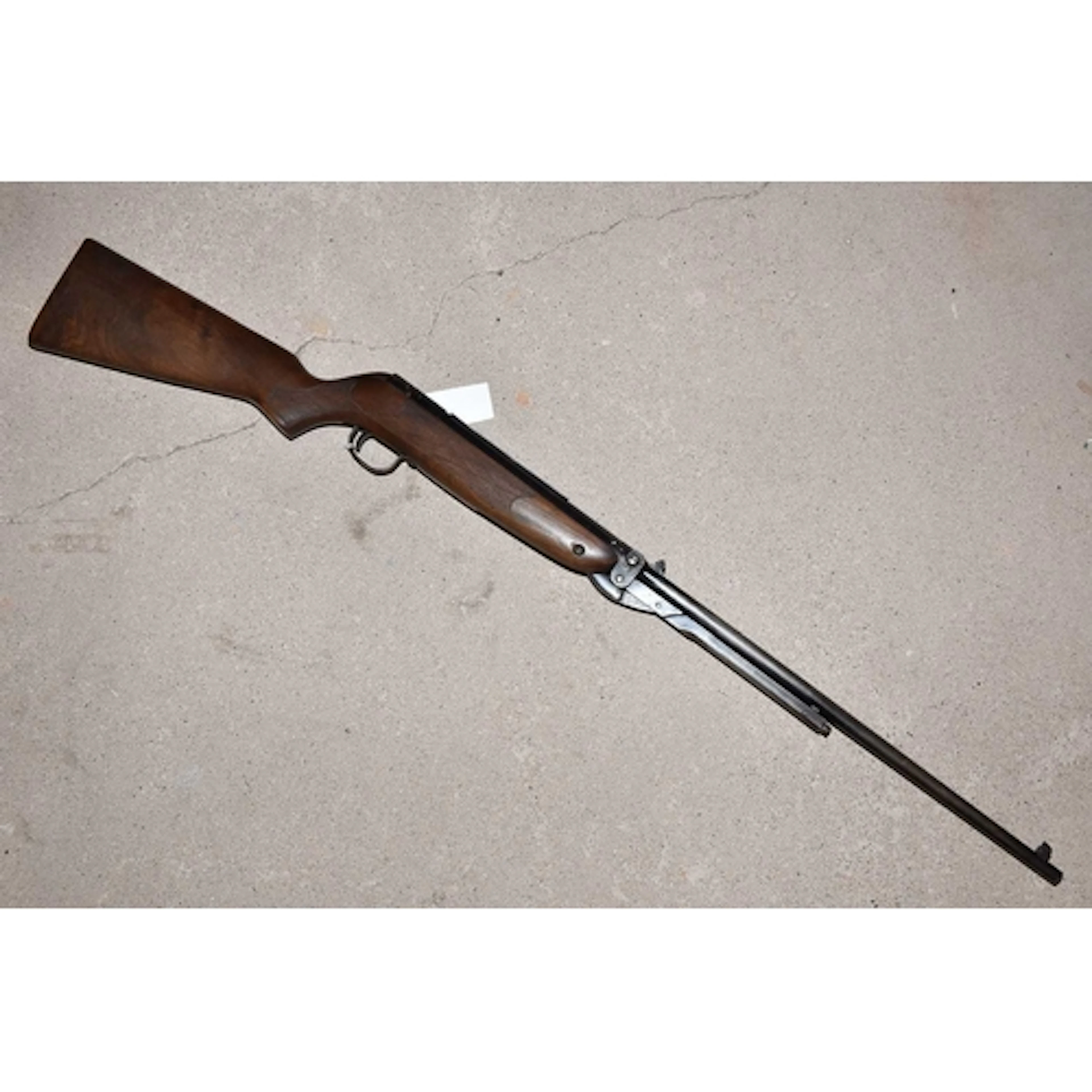 A WEBLEY & SCOTT "THE WEBLEY MARK 3" .22 UNDER LEVER AIR...