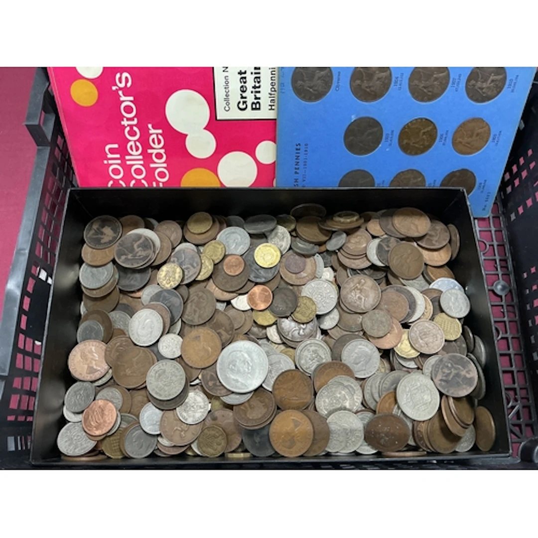 Large Collection Of Circulated World Coinage, includes GB pe...