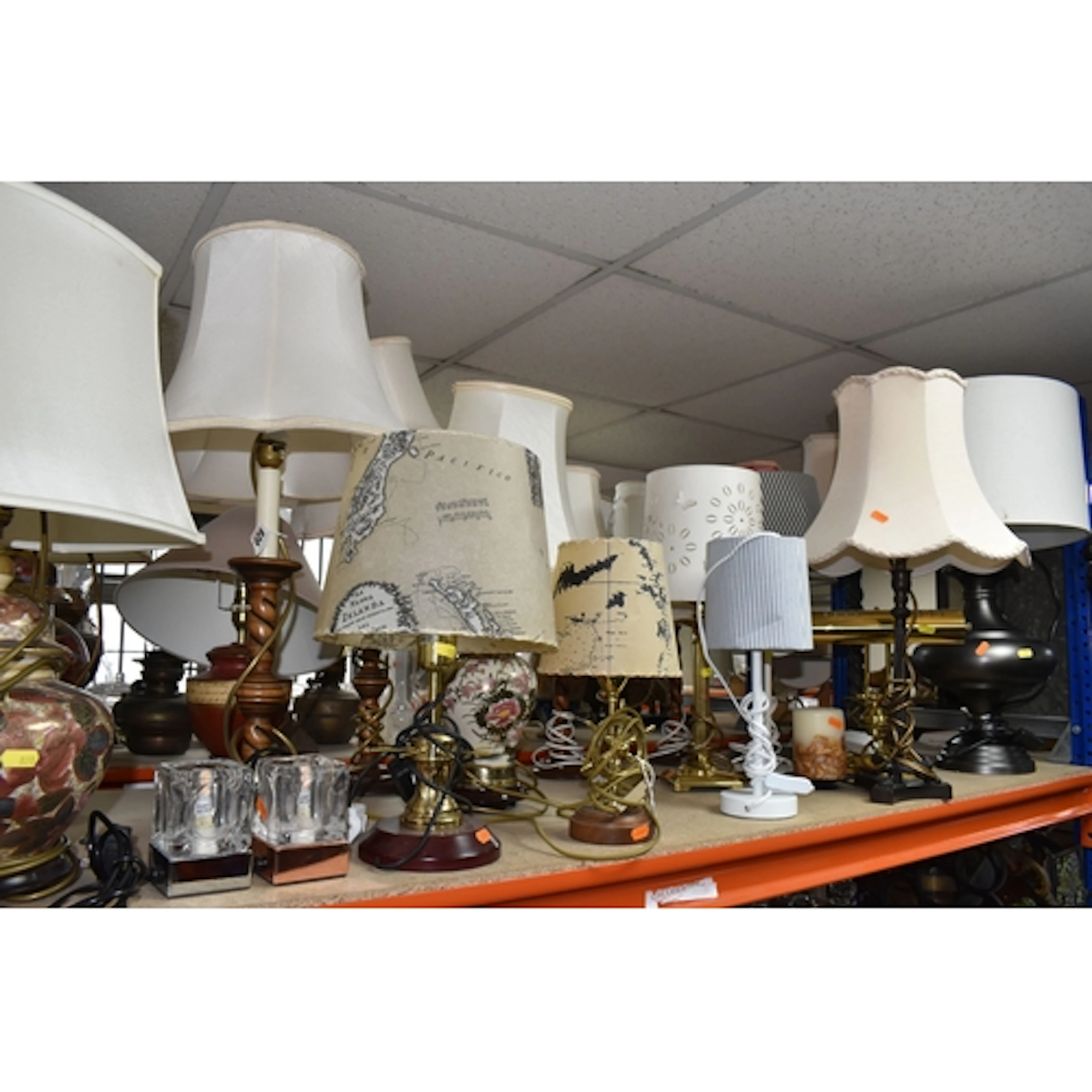 A LARGE GROUP OF TABLE AND DESK LAMPS to include a pair of w...