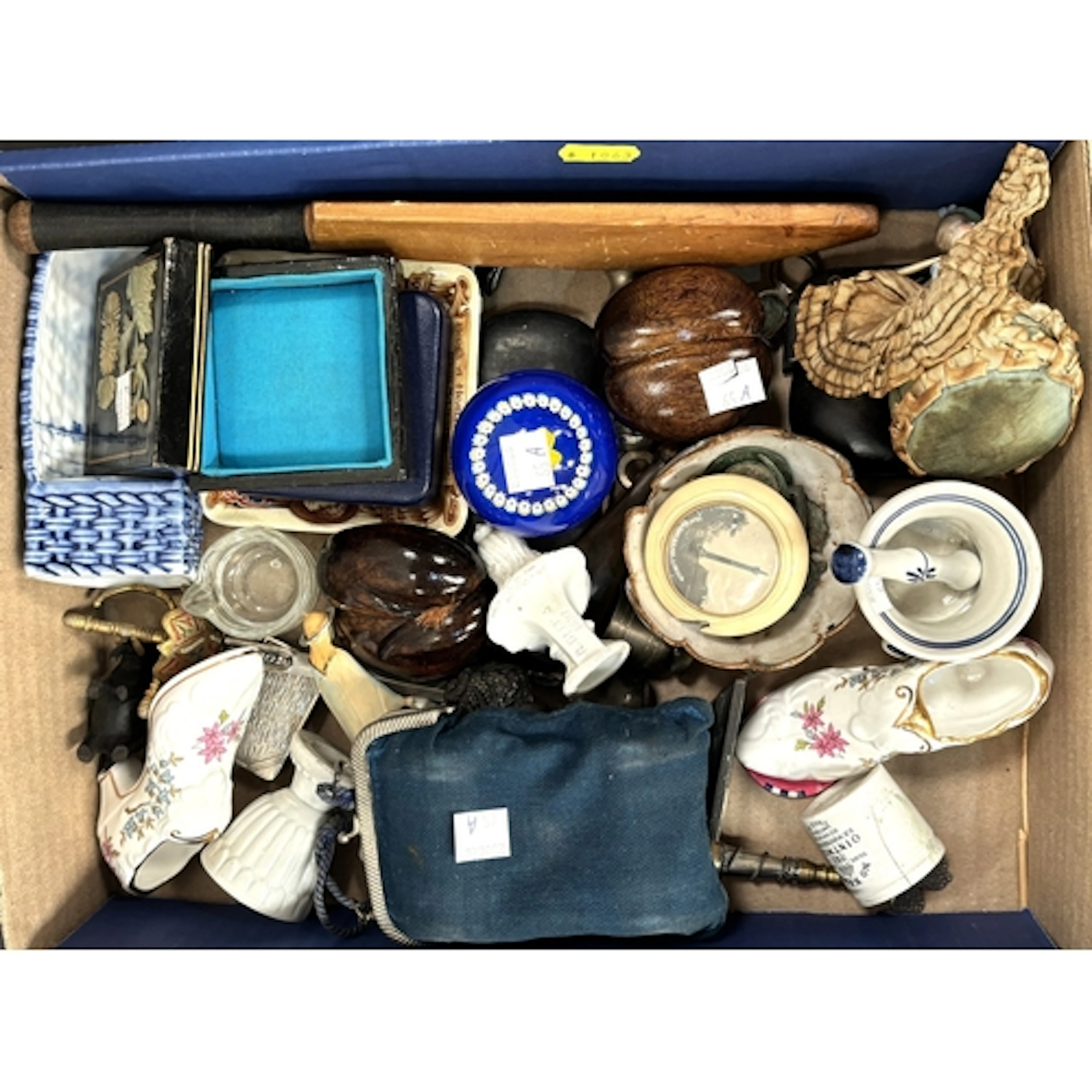 A selection of miniature china and collectable items inc.: m...