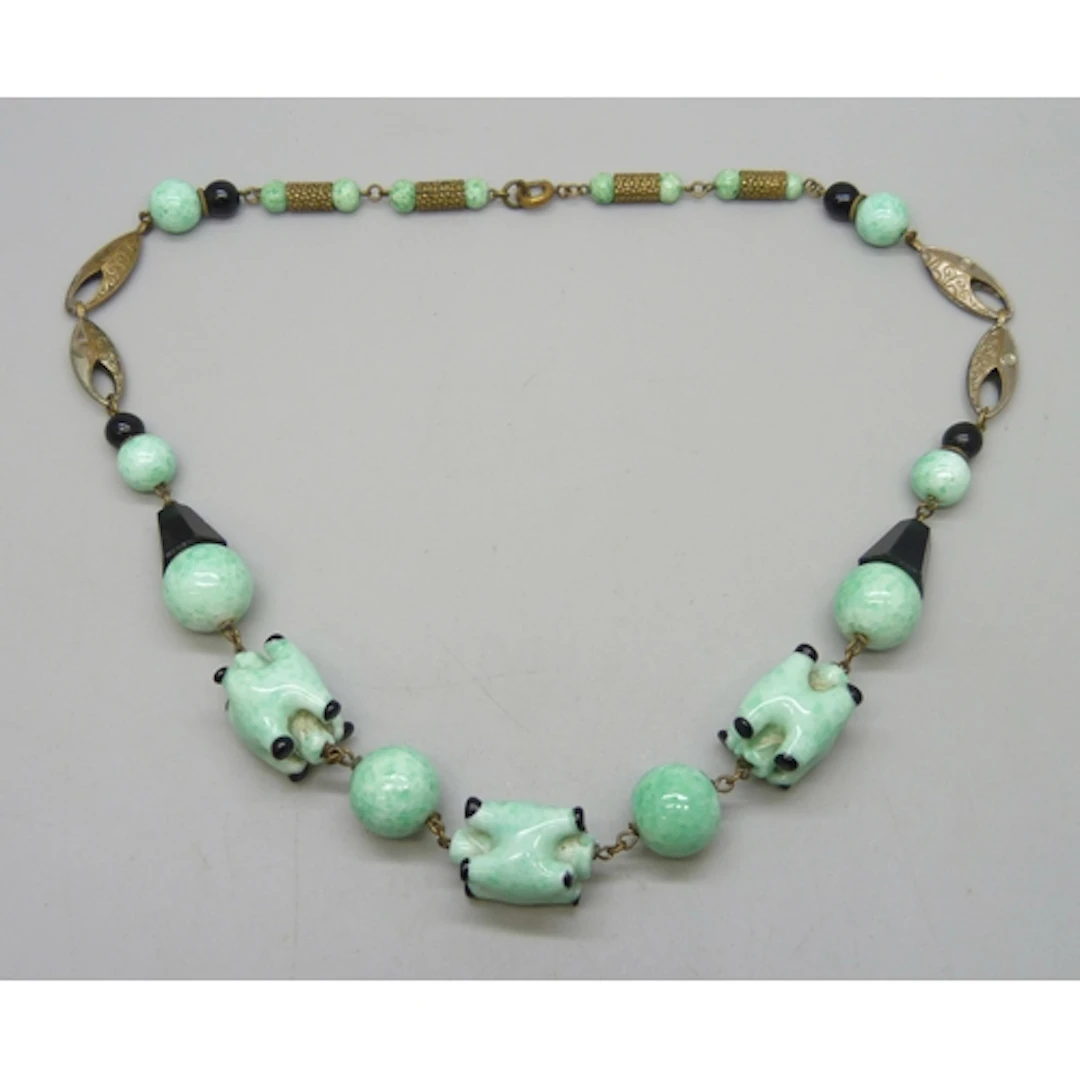 A Czech Art Deco Peking glass necklace, possibly Neiger Brot...