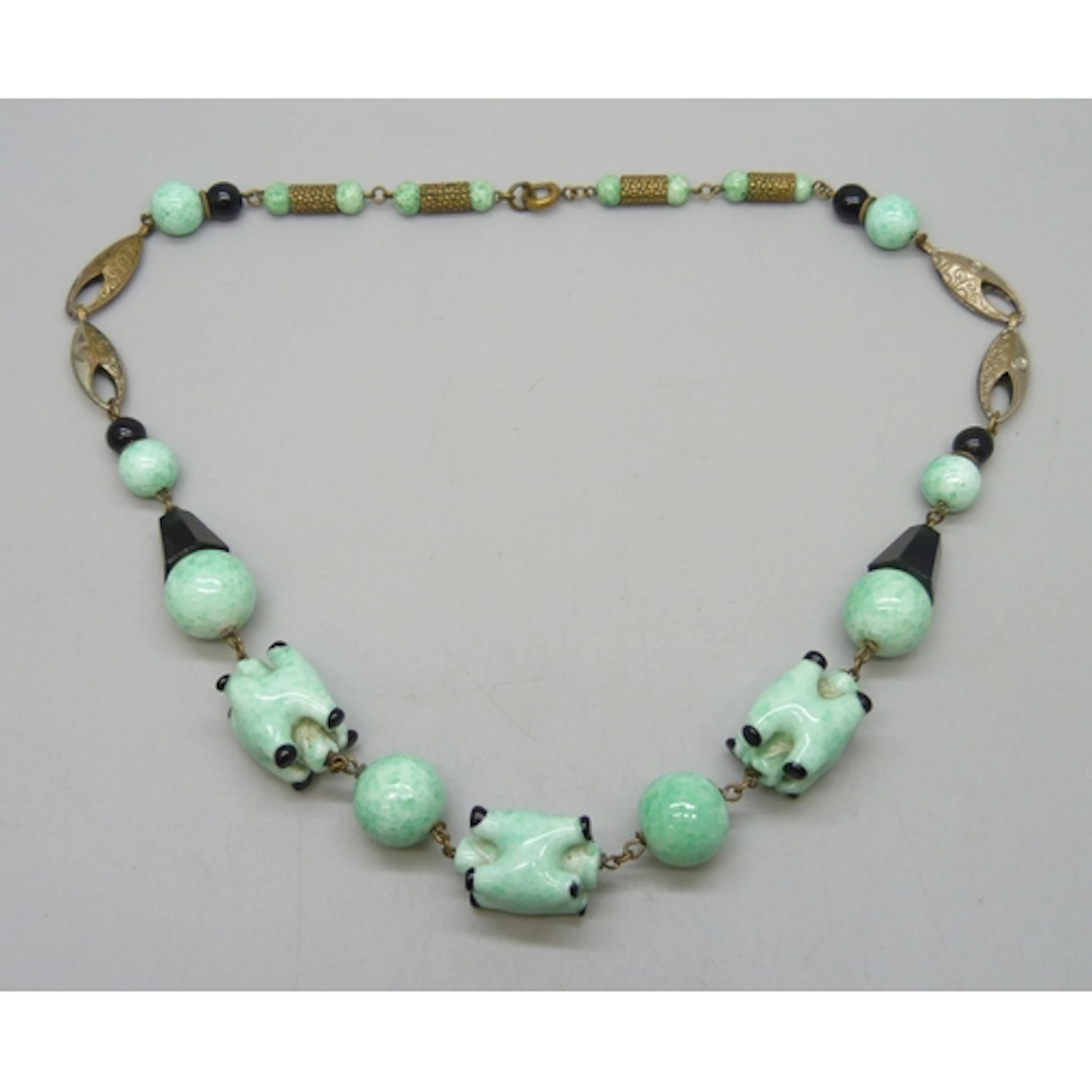 A Czech Art Deco Peking glass necklace, possibly Neiger Brot...