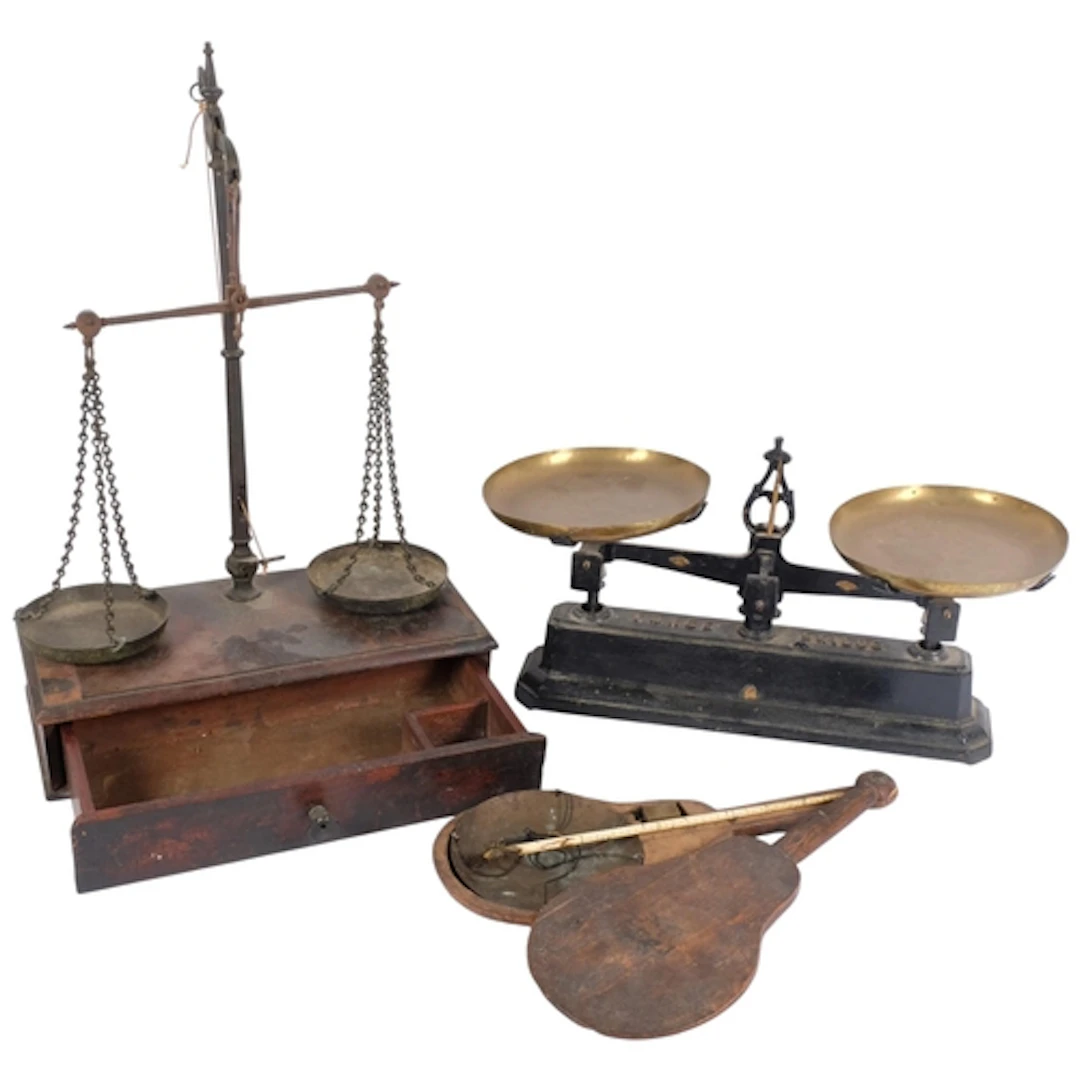 A set of Force Vintage scales, another pair of Vintage scale...