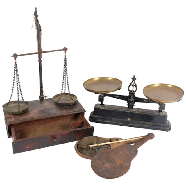 A set of Force Vintage scales, another pair of Vintage scale...