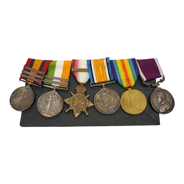 A South Africa and First World War medal group awarded to 11...