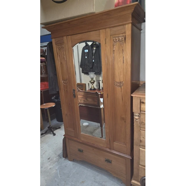 Art Nouveau satin walnut matched bedroom suite comp. wardrob...