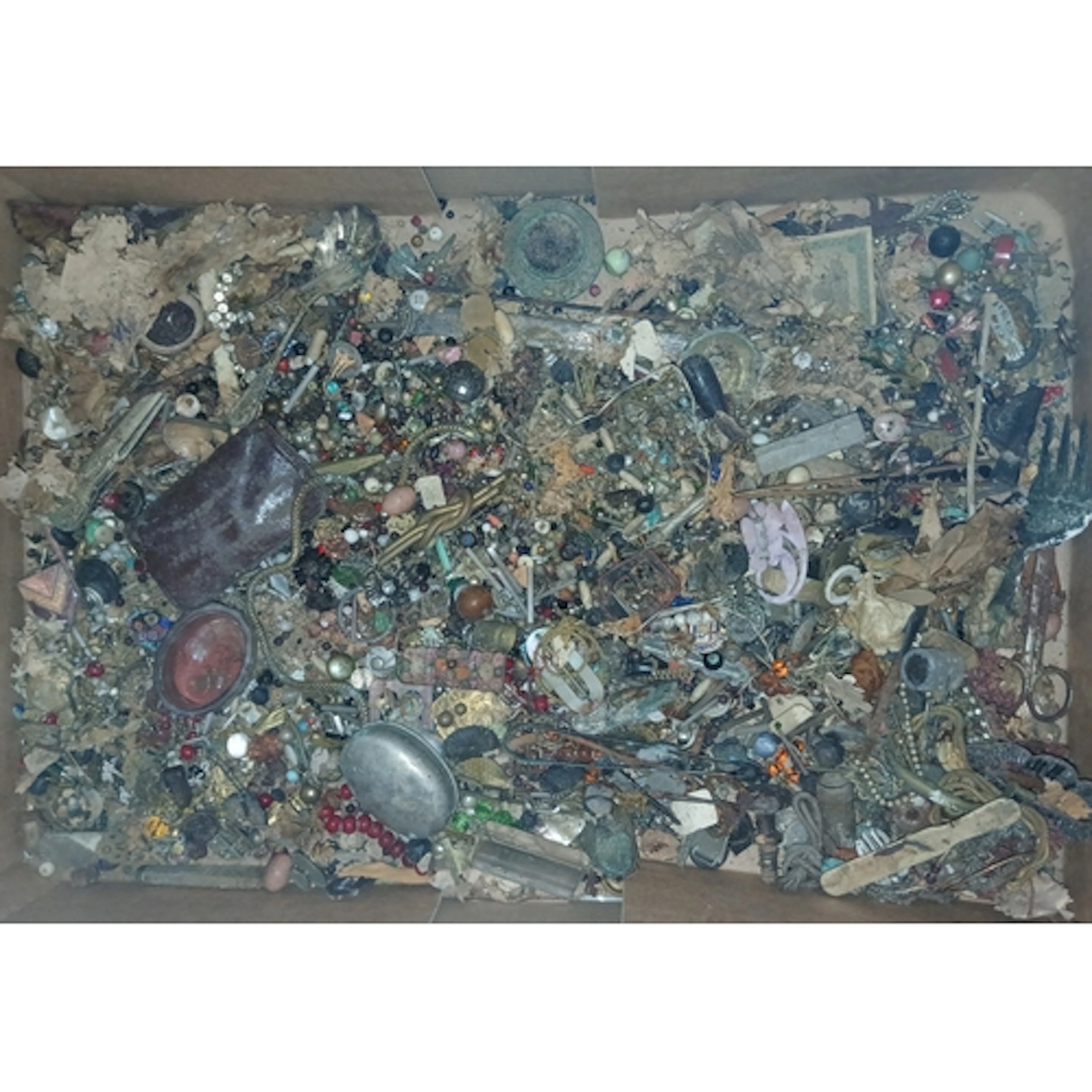A box of assorted antique and vintage costume jewellery and ...