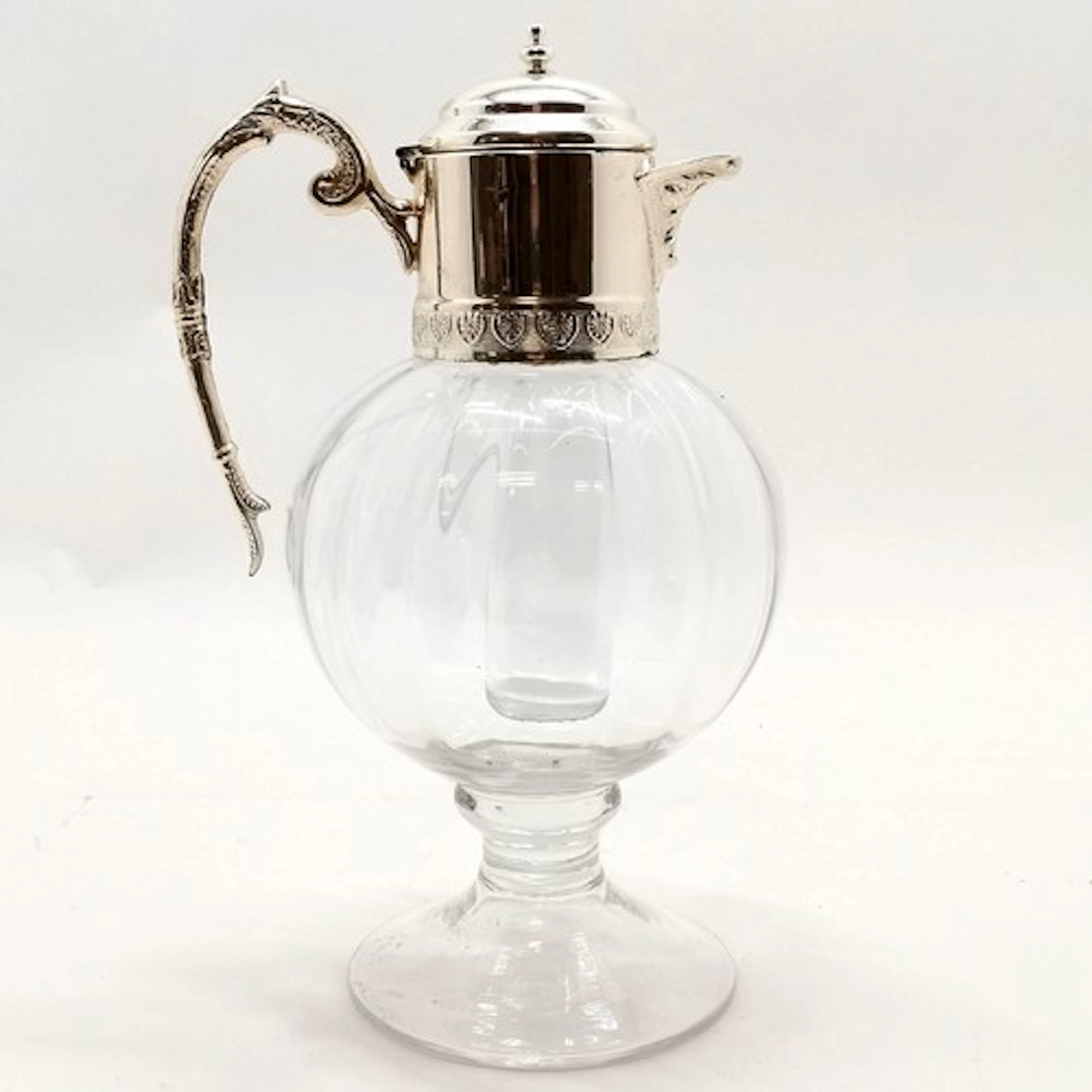 Silver plated mounted lemonade jug with hinged lid & glass l...