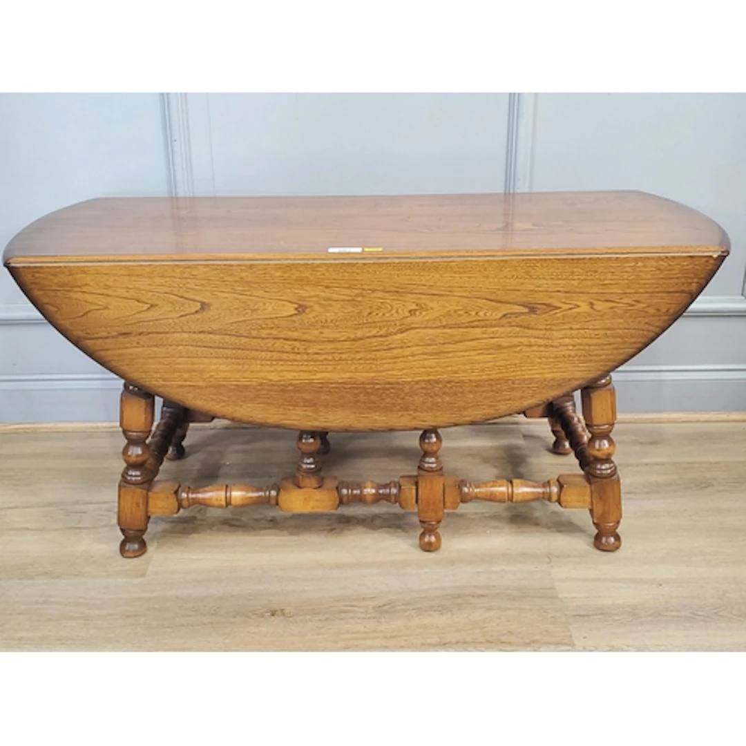 A Ercol drop leaf Coffee Table, (R2).