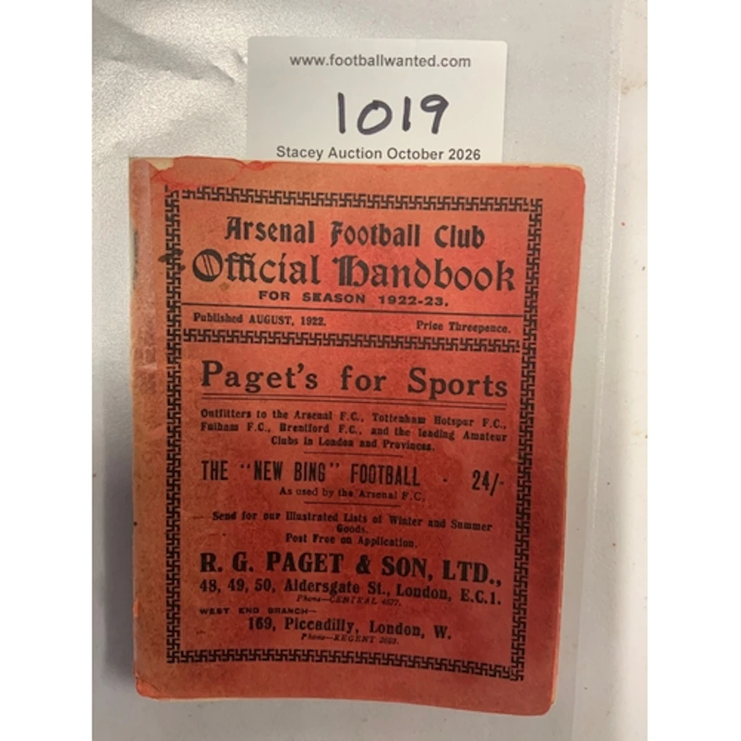 1922 - 1923 Arsenal Football Handbook: Fair condition with s...