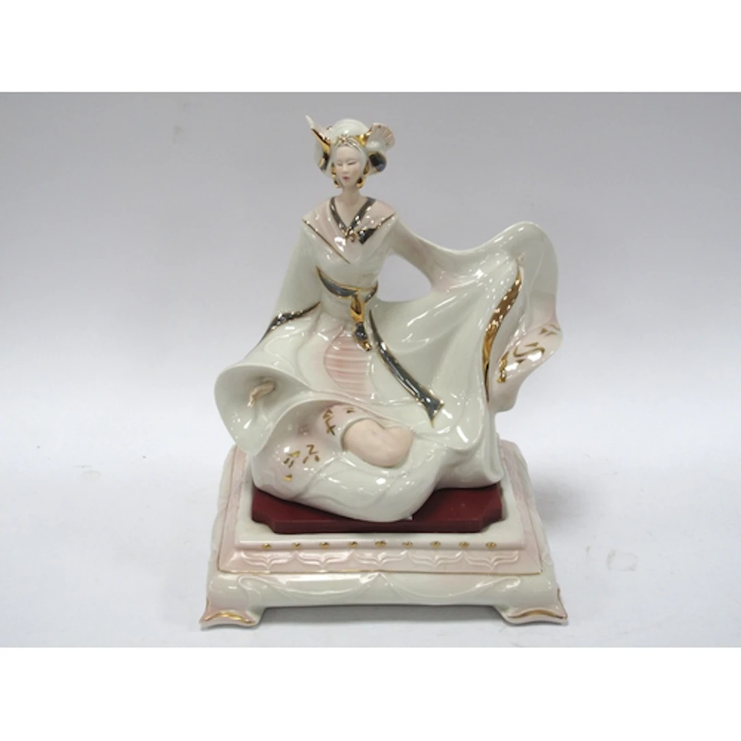 A Vintage Spanish Galos Porcelain Geisha Figurine, complete ...