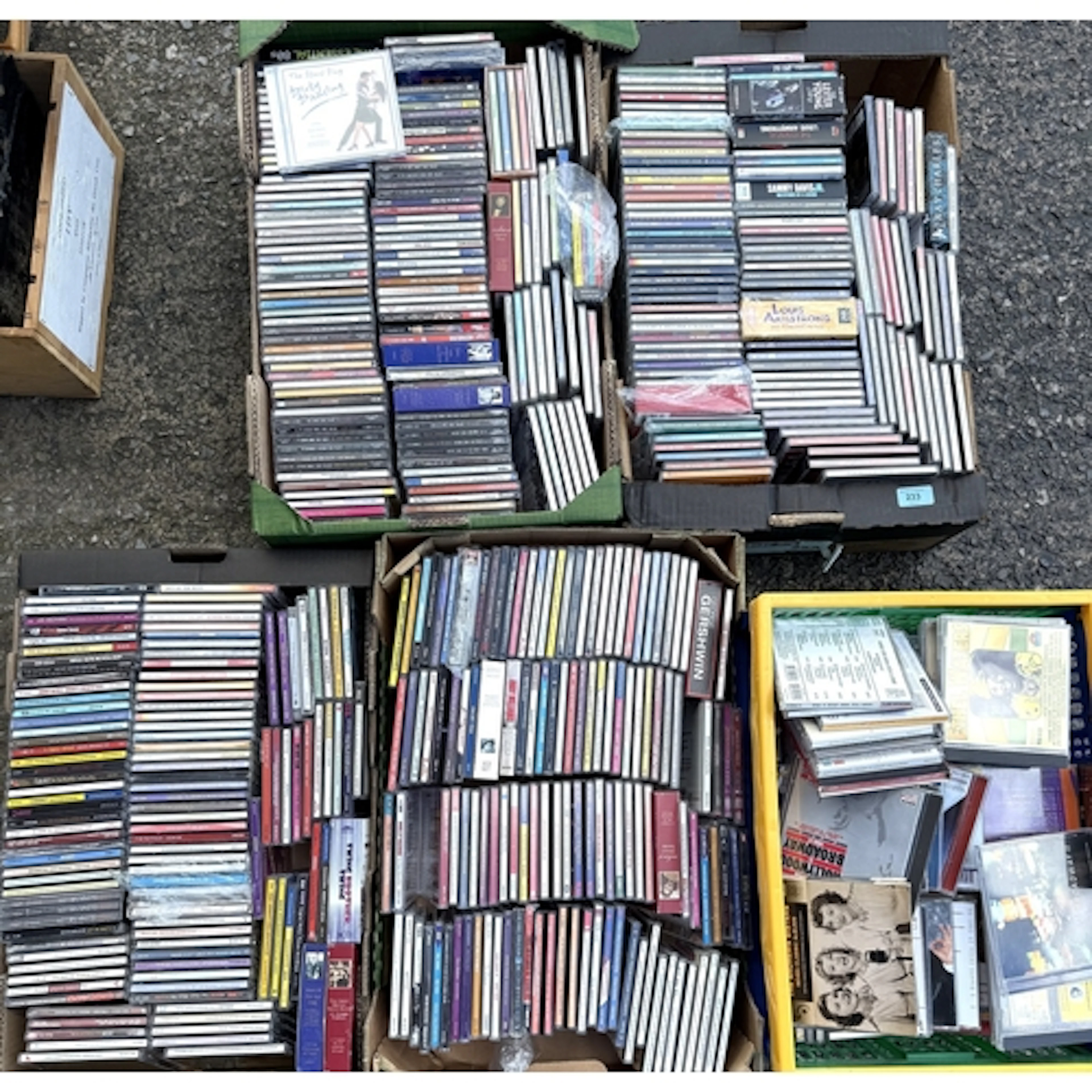 CDs Mainly Broadway, Jazz and Blues 200+ (be warned - 5 appl...