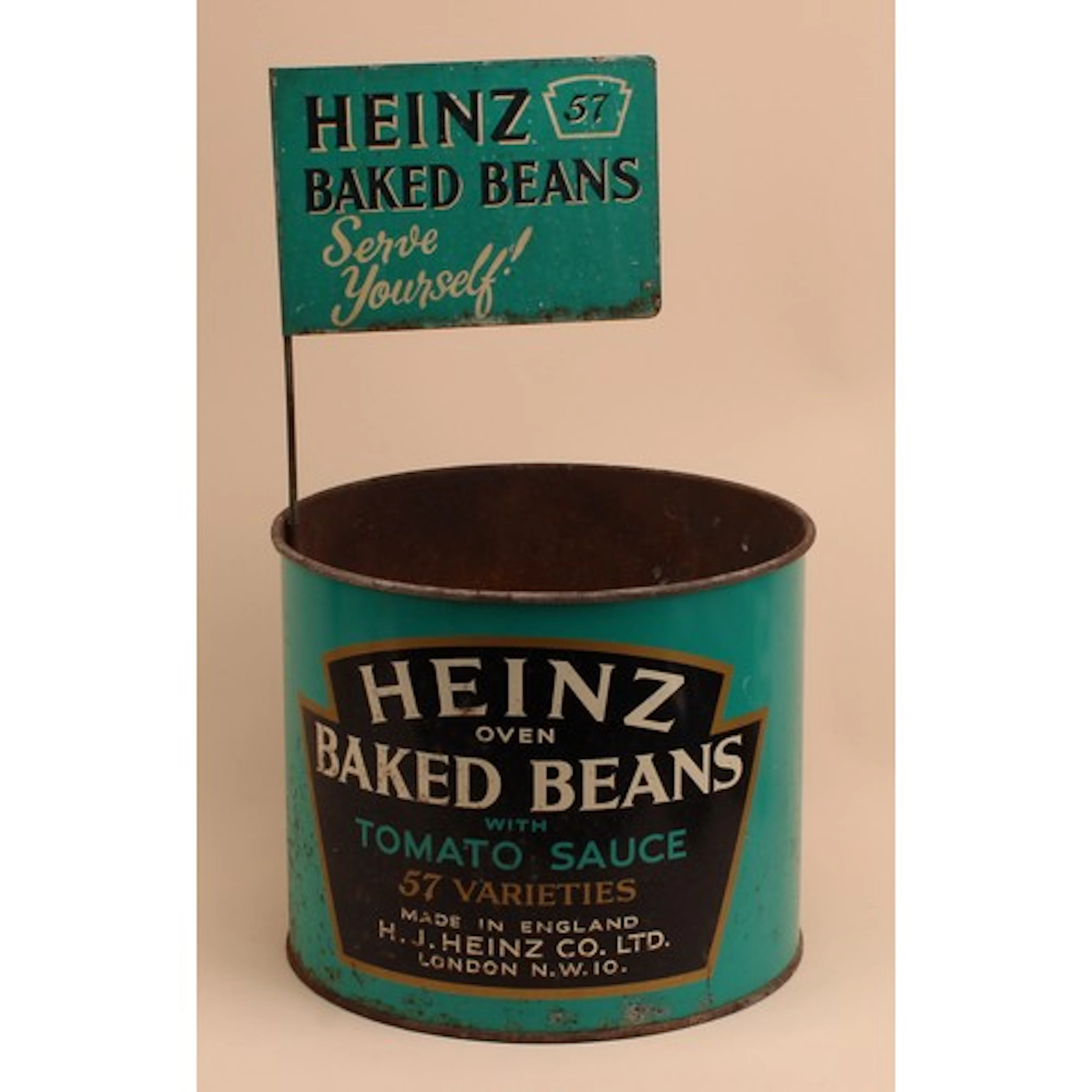 Advertising - a mid 20th century cylindrical counter top sho...