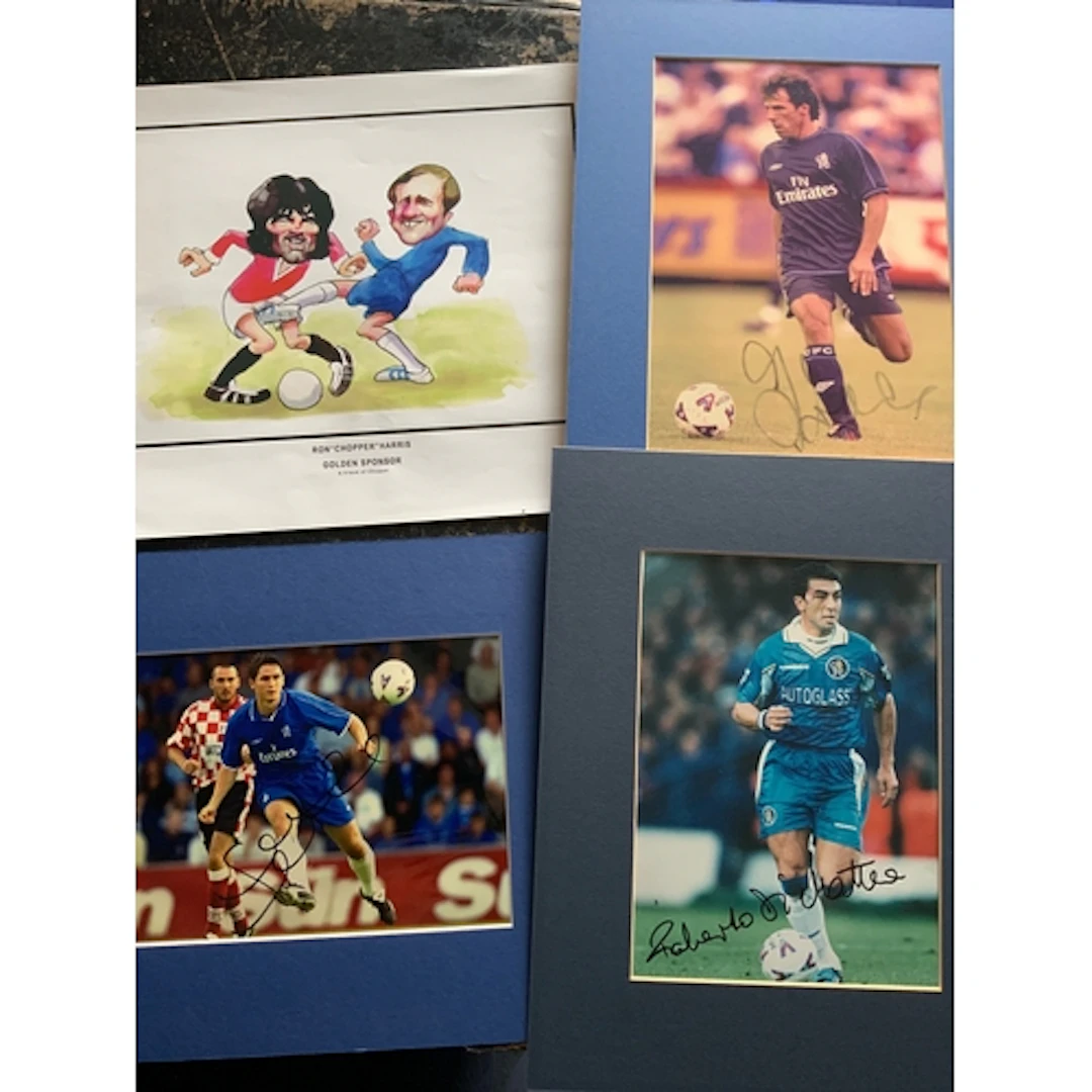 Chelsea Signed + Mounted Football Photos: 16 x 12 inch mount...