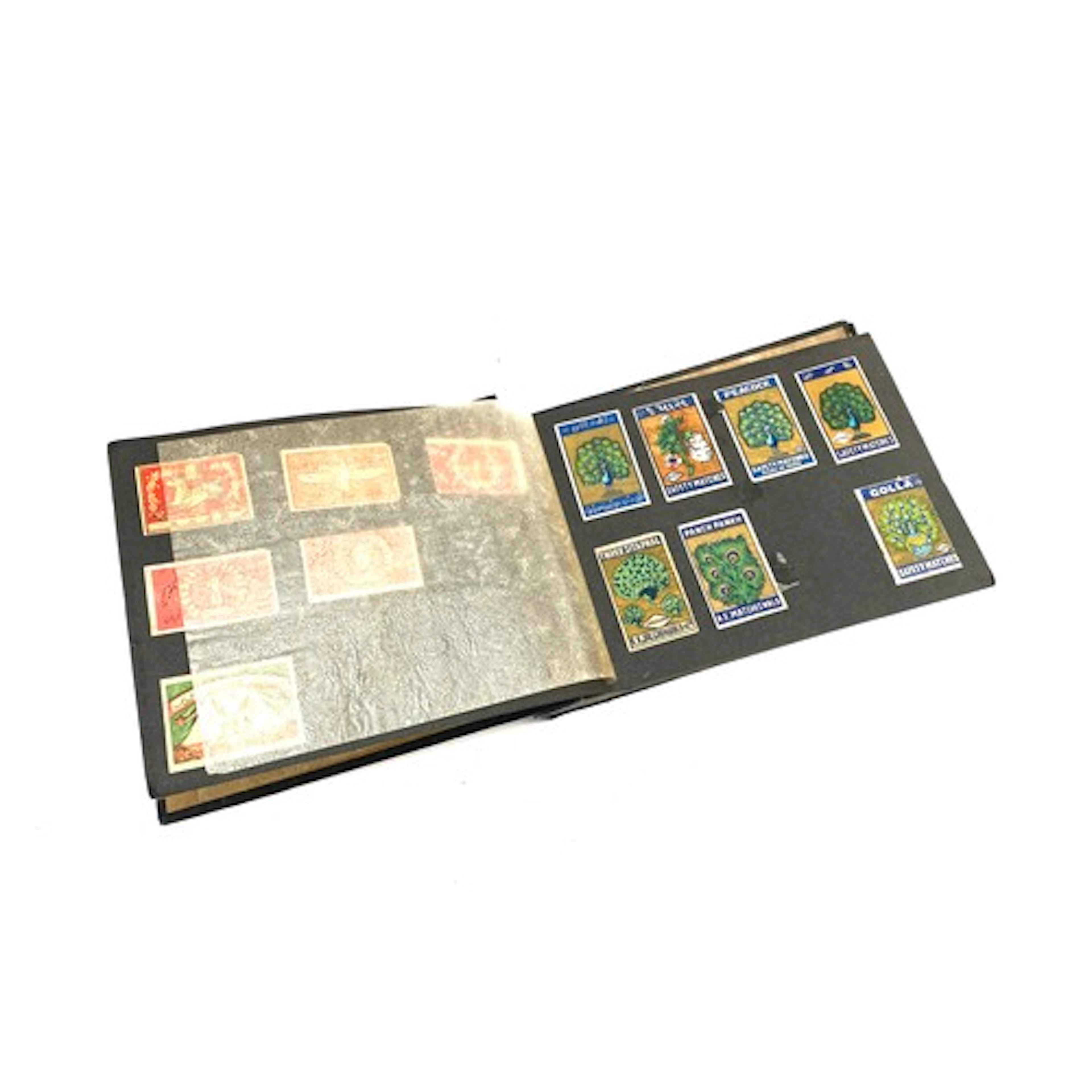 An album containing a collection of early 20th century match...