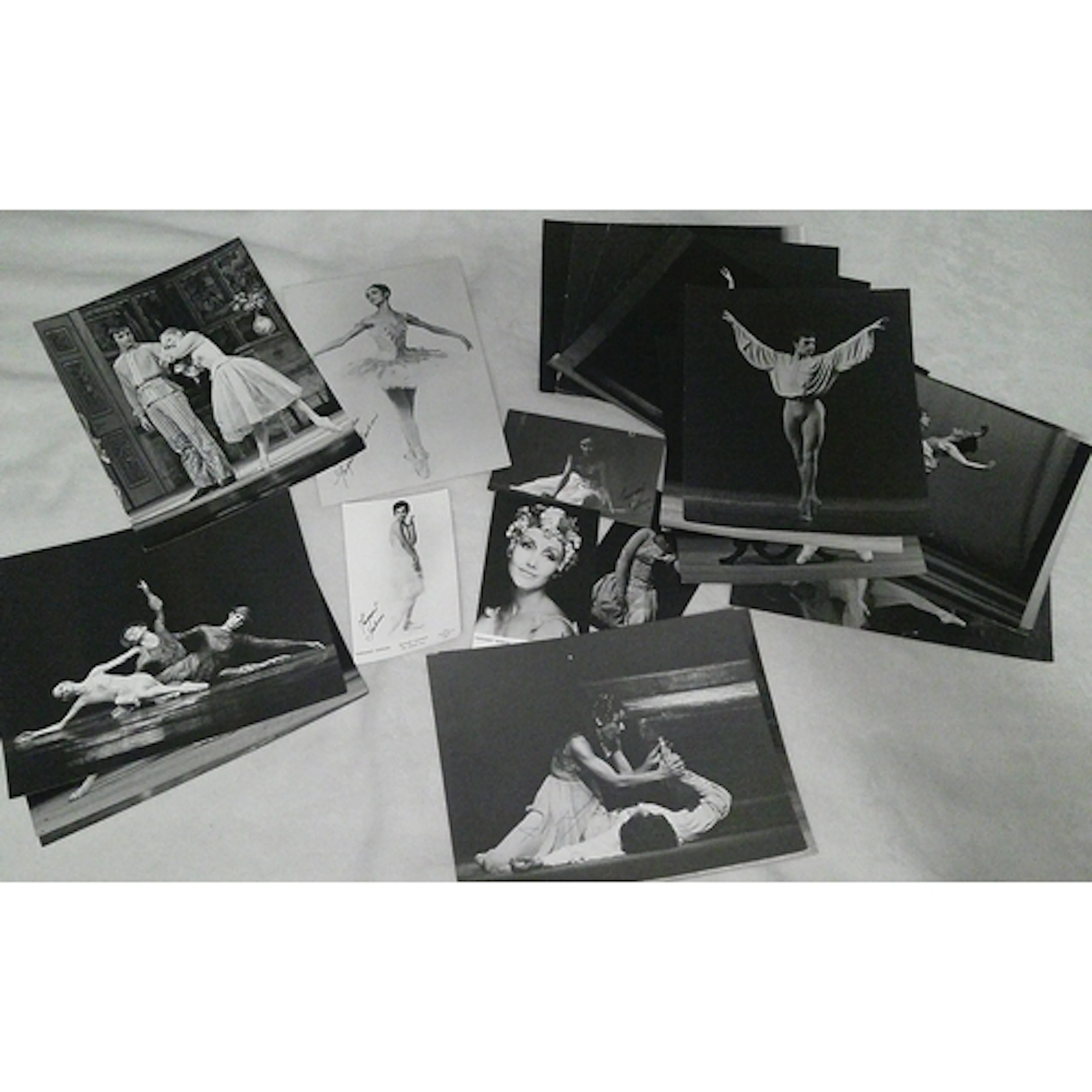 Early 1970s Royal Ballet 25 Signed photographs 5 of Ballerin...