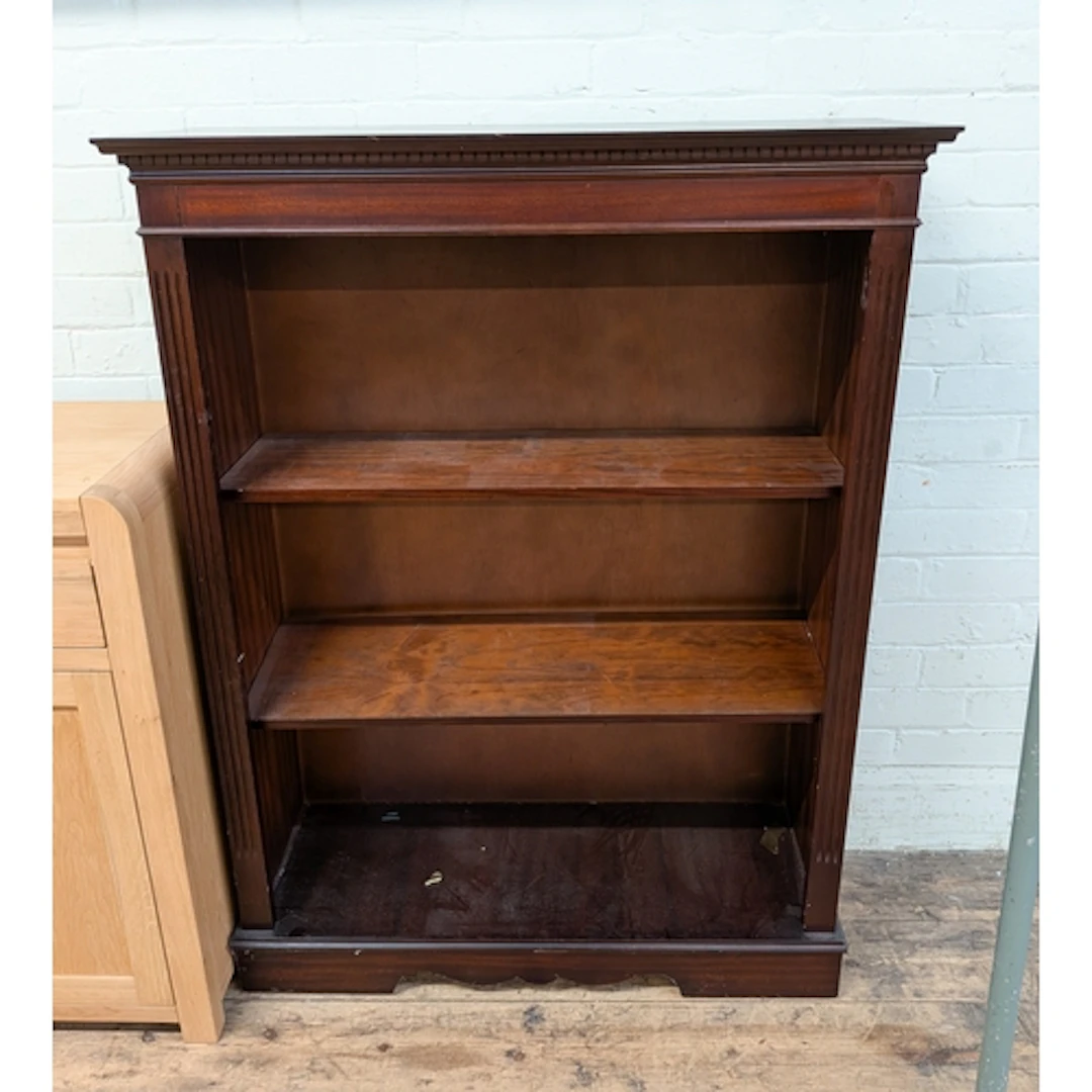 A mahogany open bookcase, 3' wide