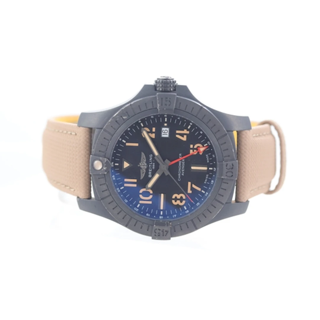 Brand: Breitling Model Name: Avenger GMT Reference: V32395 M...